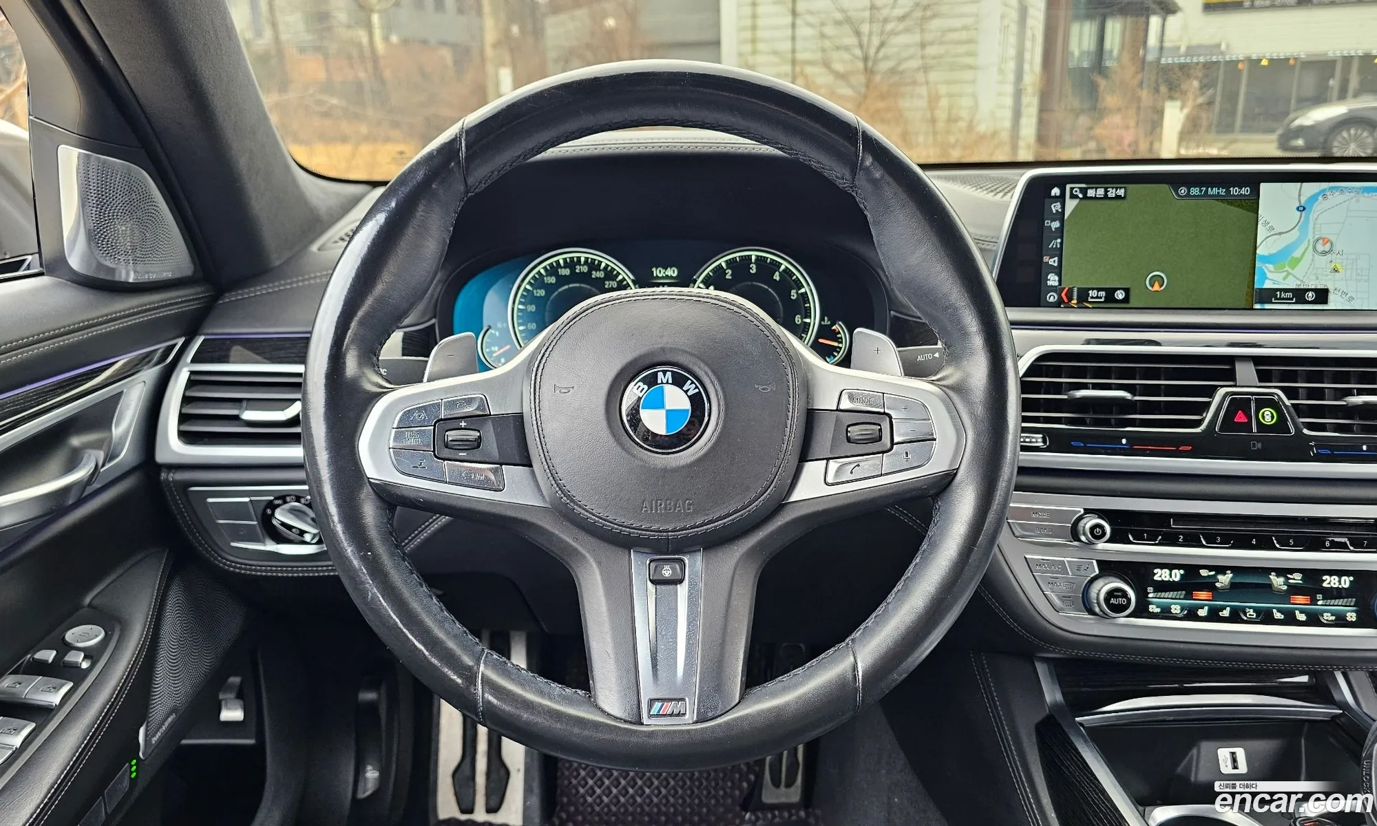 BMW 7 Series 2017 WBA7H6102HG612838 — 4