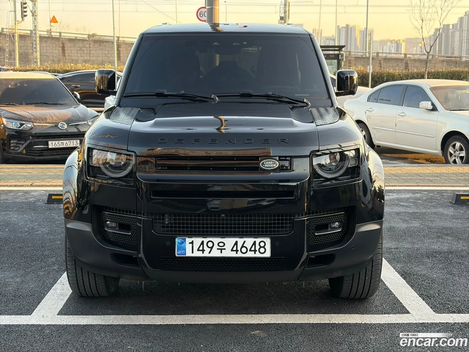 Land Rover Defender 2023 — 19