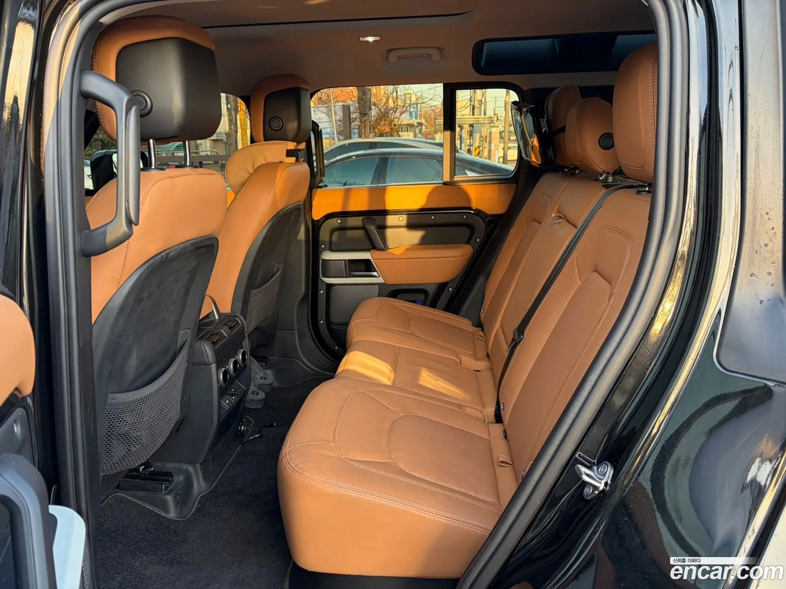 Land Rover Defender 2023 — 7