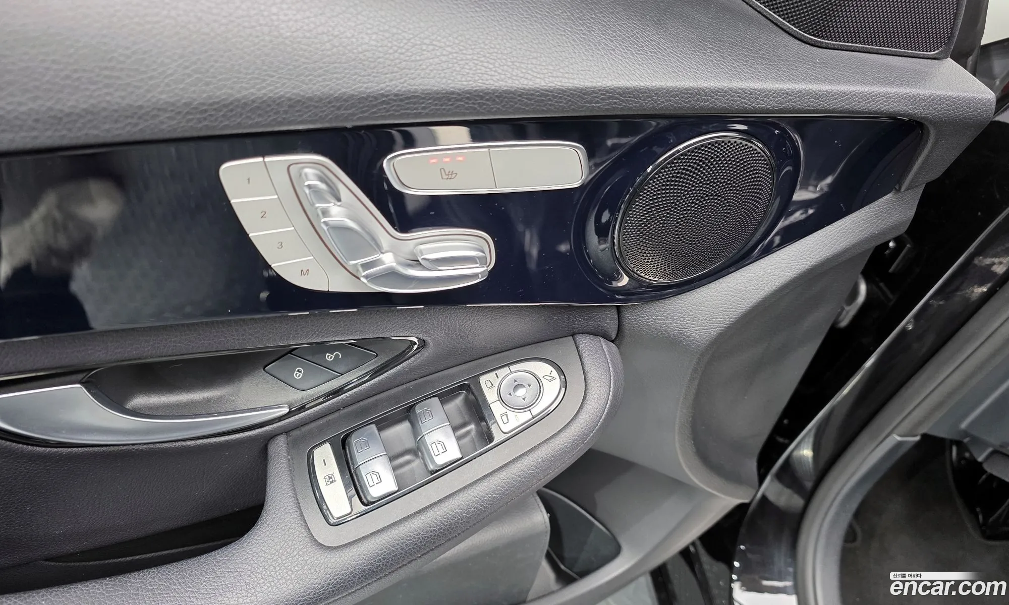 Mercedes-Benz C-Class W205 2018 — 18
