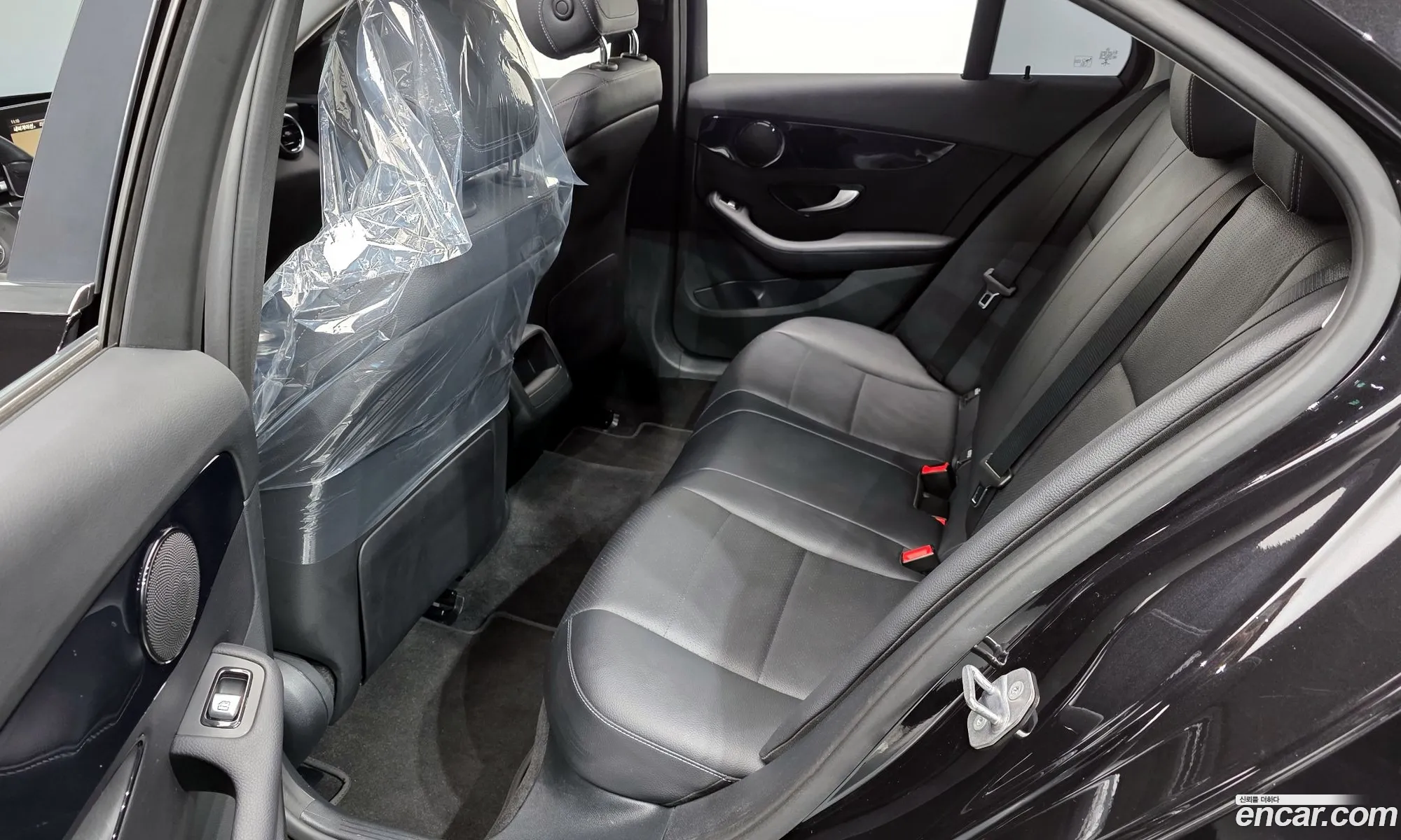 Mercedes-Benz C-Class W205 2018 — 5