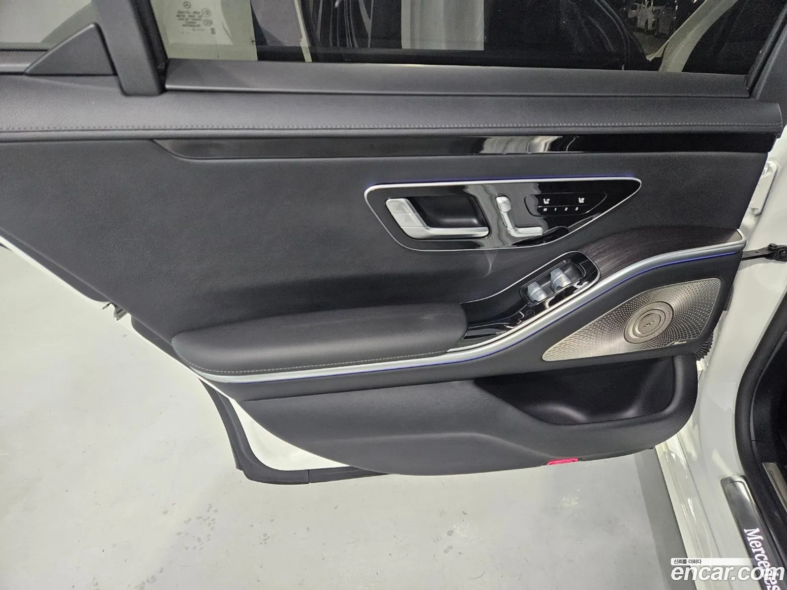 Mercedes-Benz S-Class W223 2022 — 15