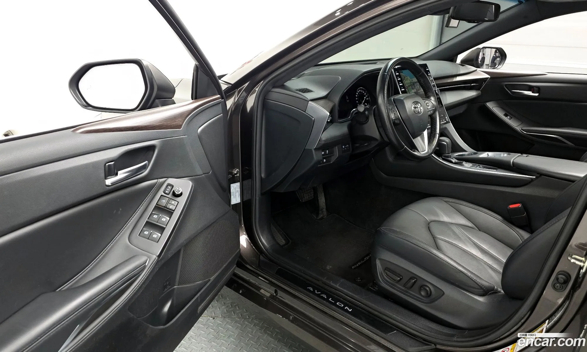 Toyota Avalon 2019 — 13