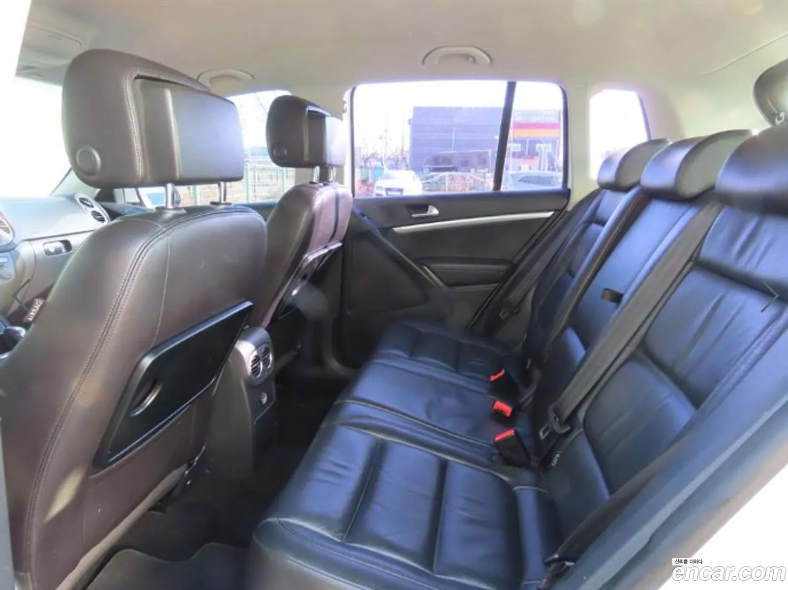 Volkswagen Tiguan 2015 — 10