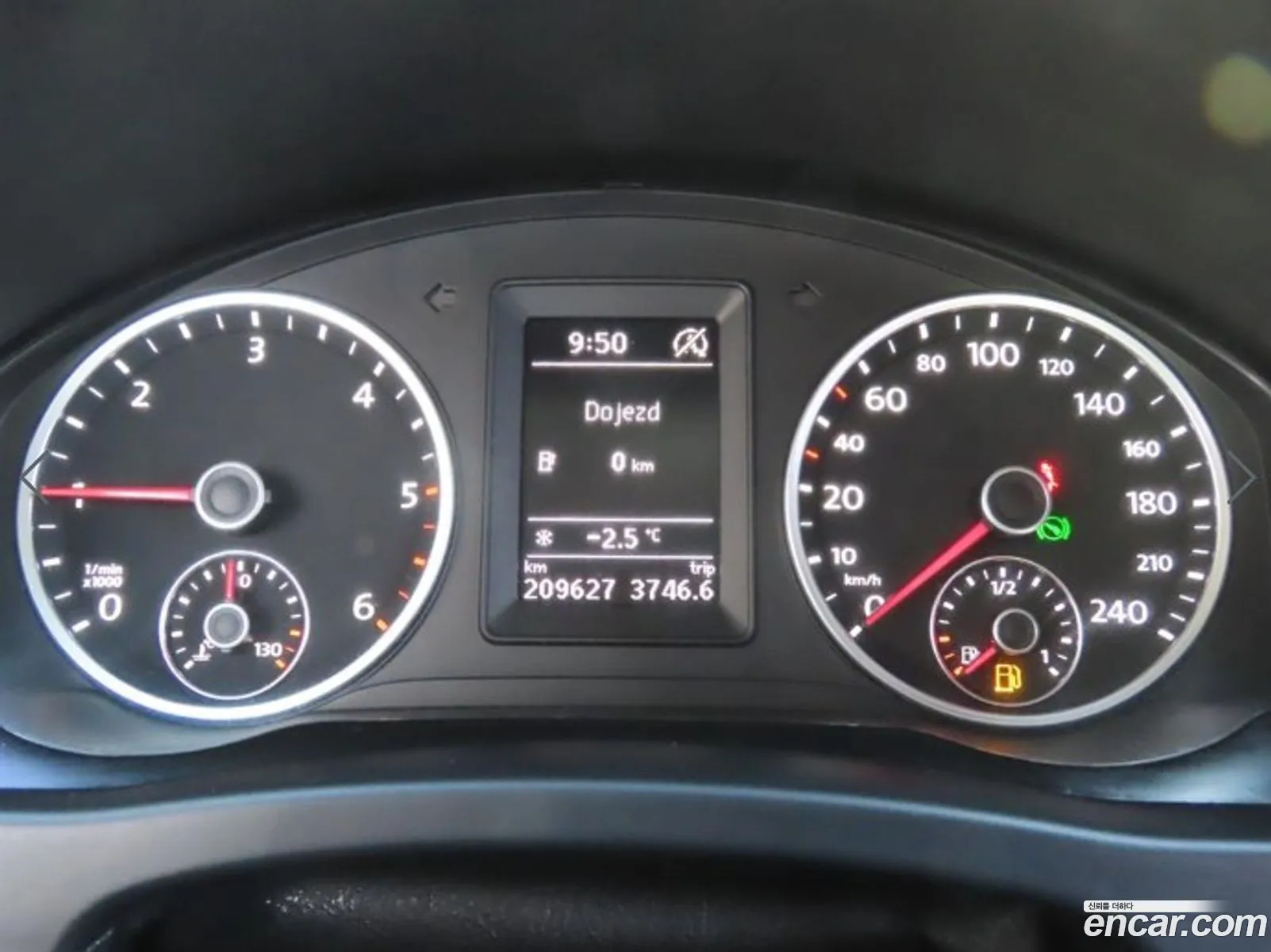 Volkswagen Tiguan 2015 — 2