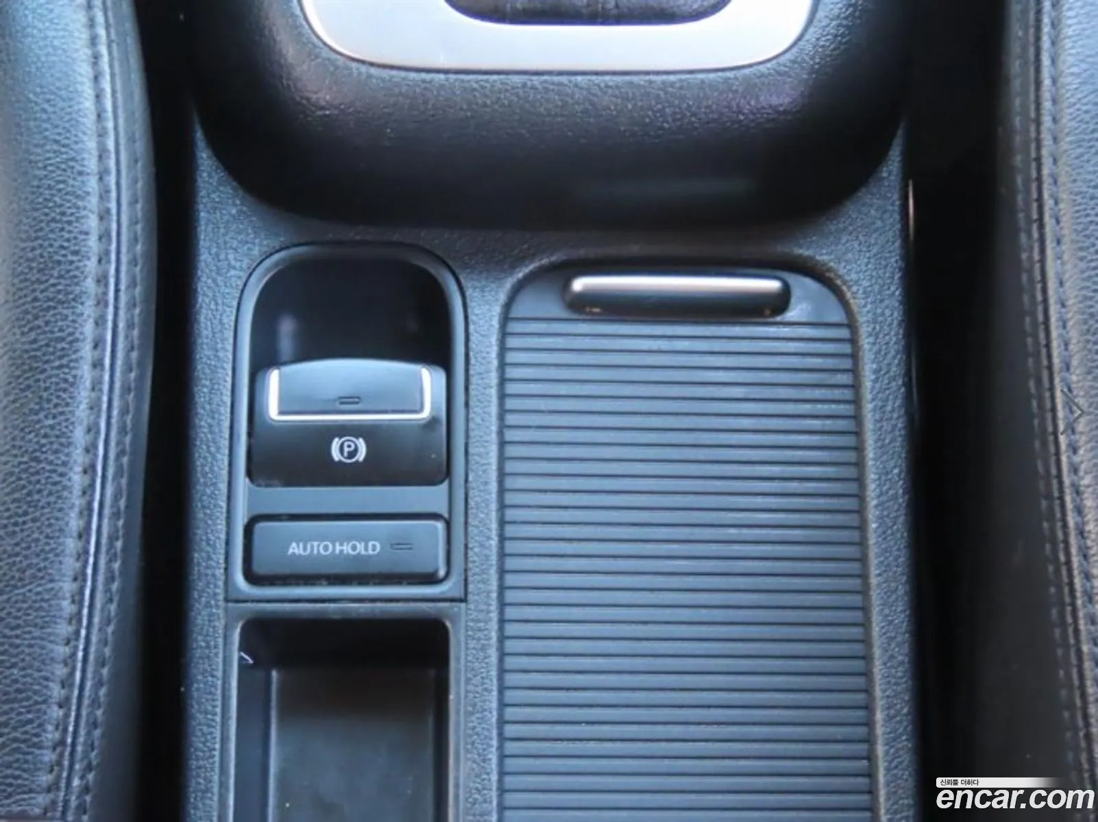 Volkswagen Tiguan 2015 — 17
