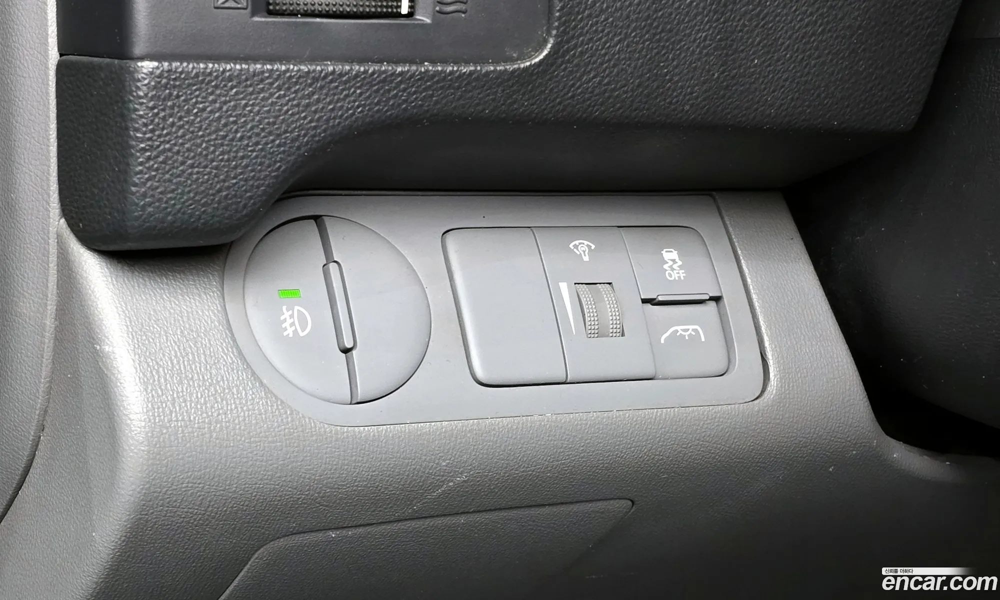 Hyundai Grand Starex 2012 — 14