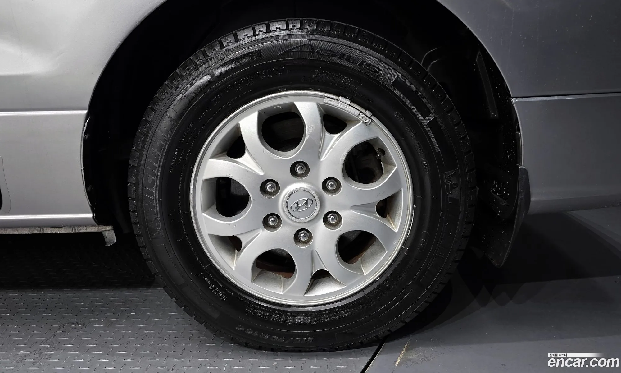 Hyundai Grand Starex 2012 — 15