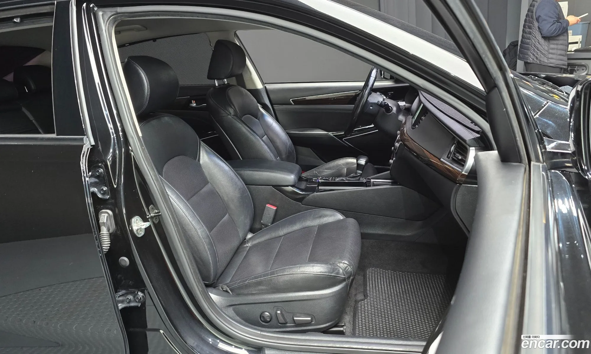 Kia K7 2018 — 6