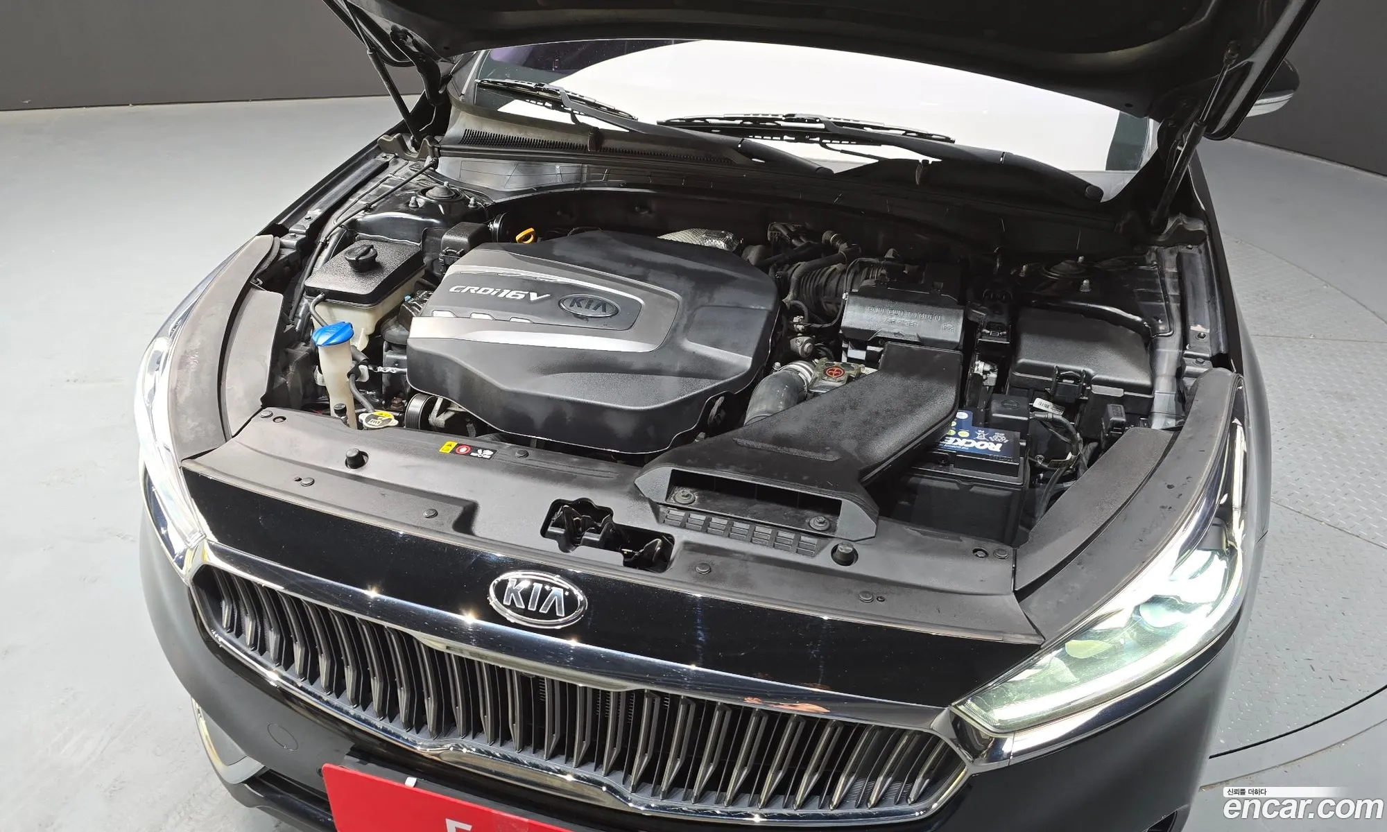 Kia K7 2018 — 7