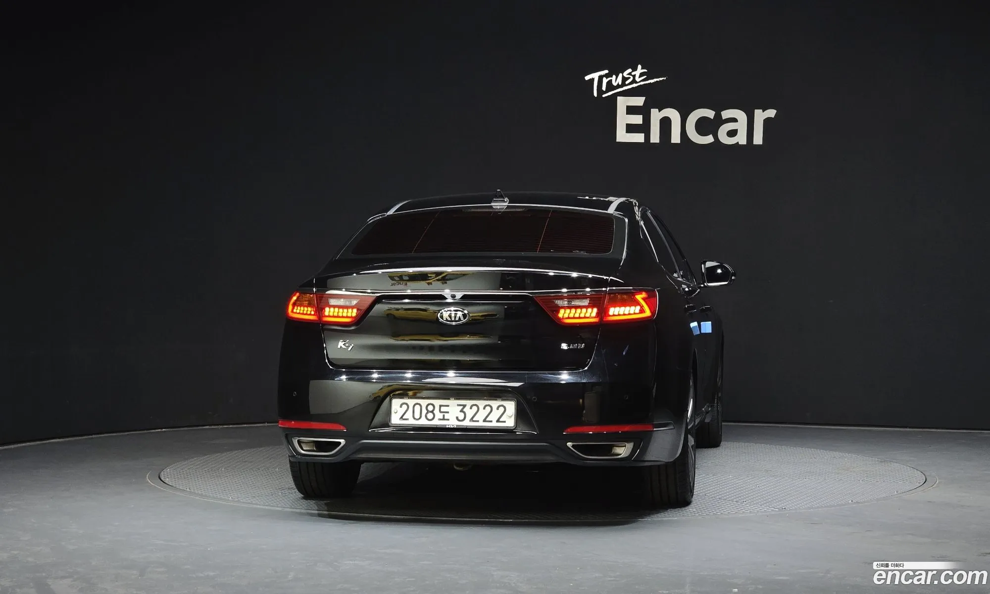 Kia K7 2018 — 12
