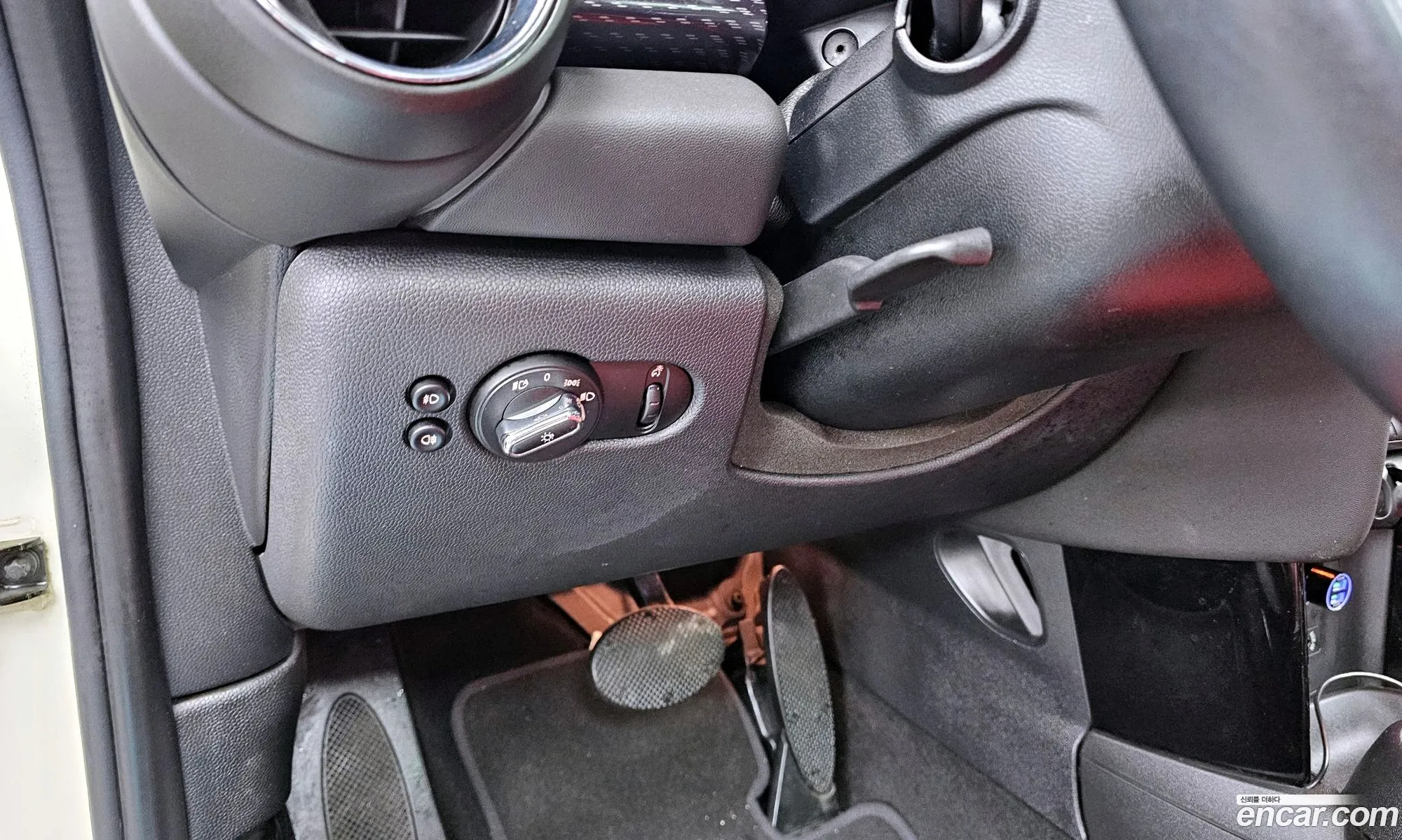 Mini Cooper S 2014 WMWXP7106FT877811 — 2