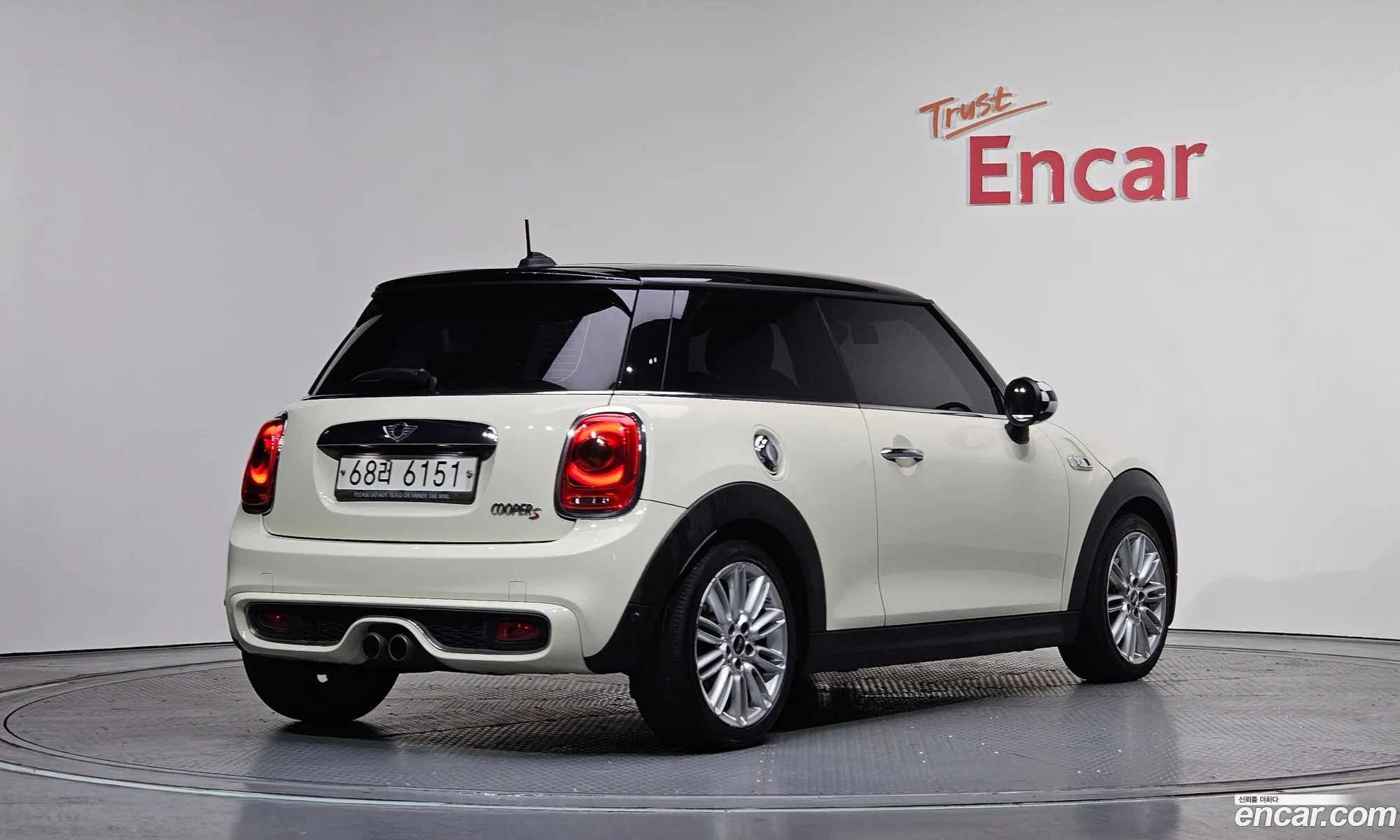 Mini Cooper S 2014 WMWXP7106FT877811 — 8