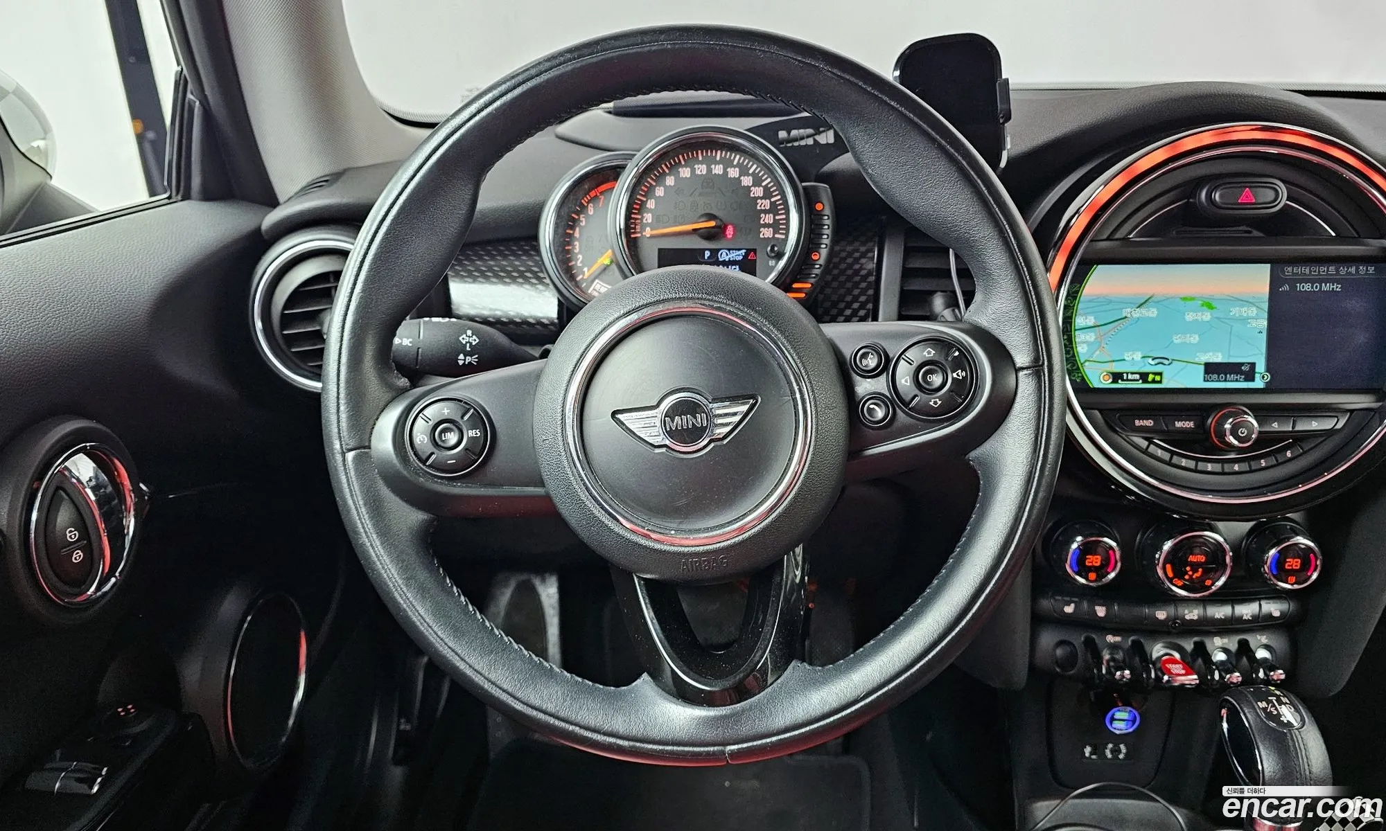 Mini Cooper S 2014 WMWXP7106FT877811 — 9