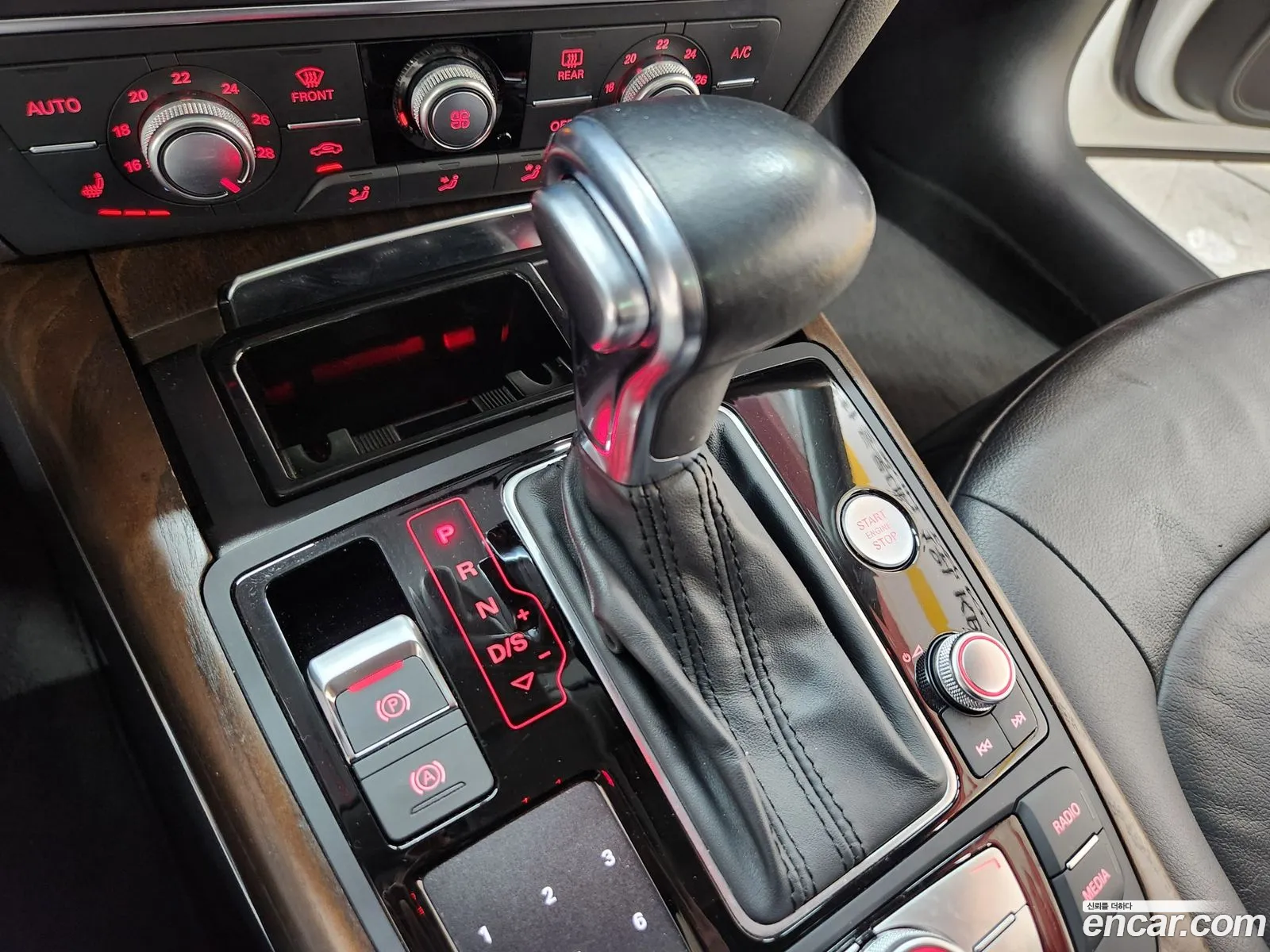 Audi A6 2014 — 19