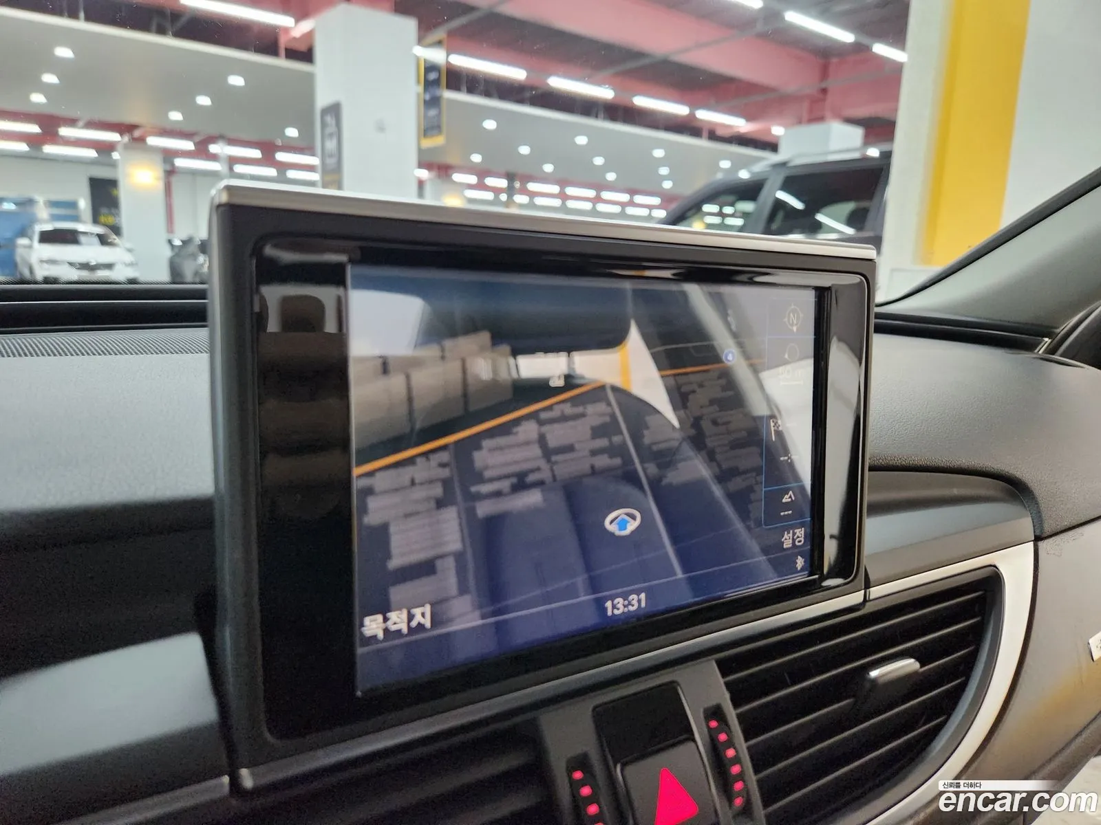 Audi A6 2014 — 6