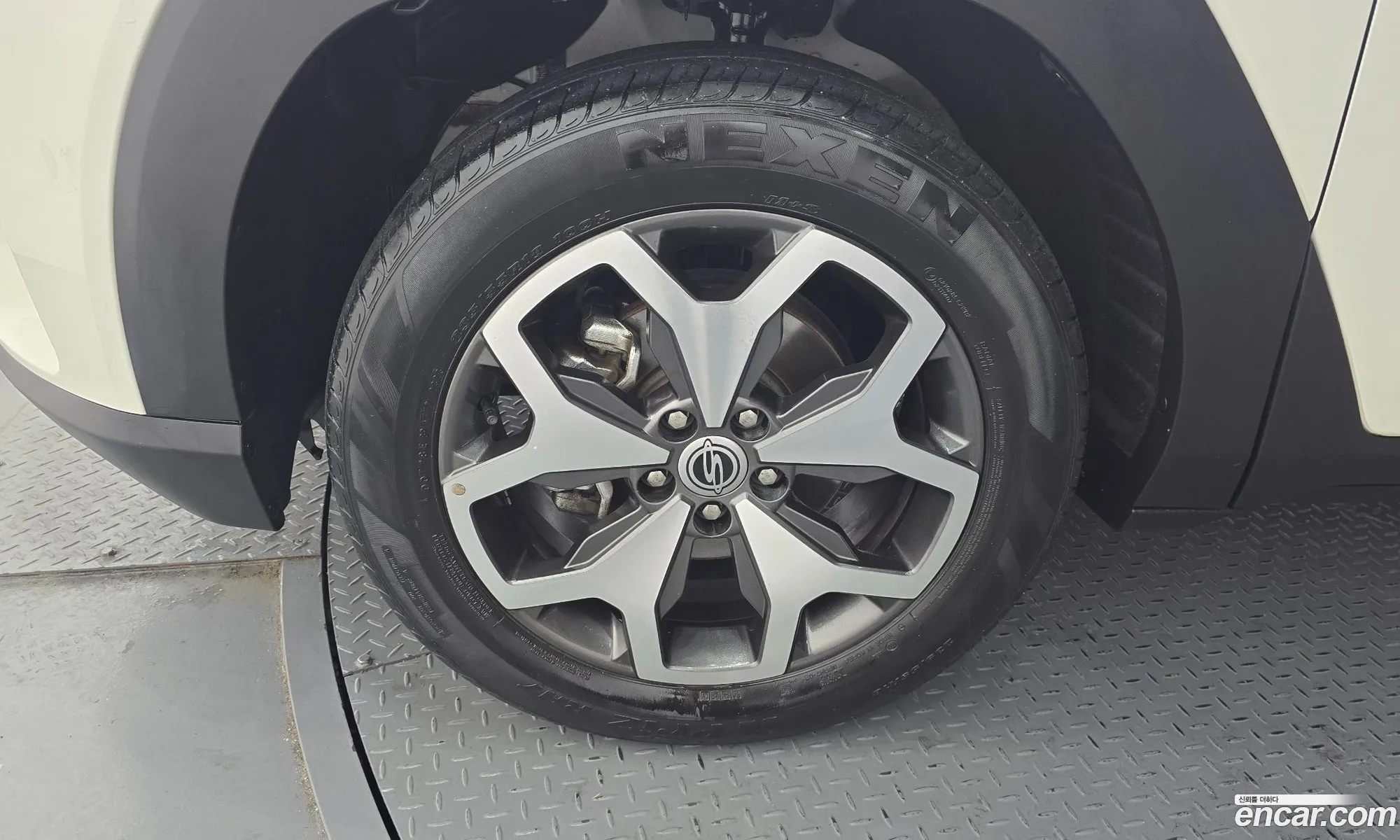 KG Mobility (SsangYong) Torres 2023 — 19