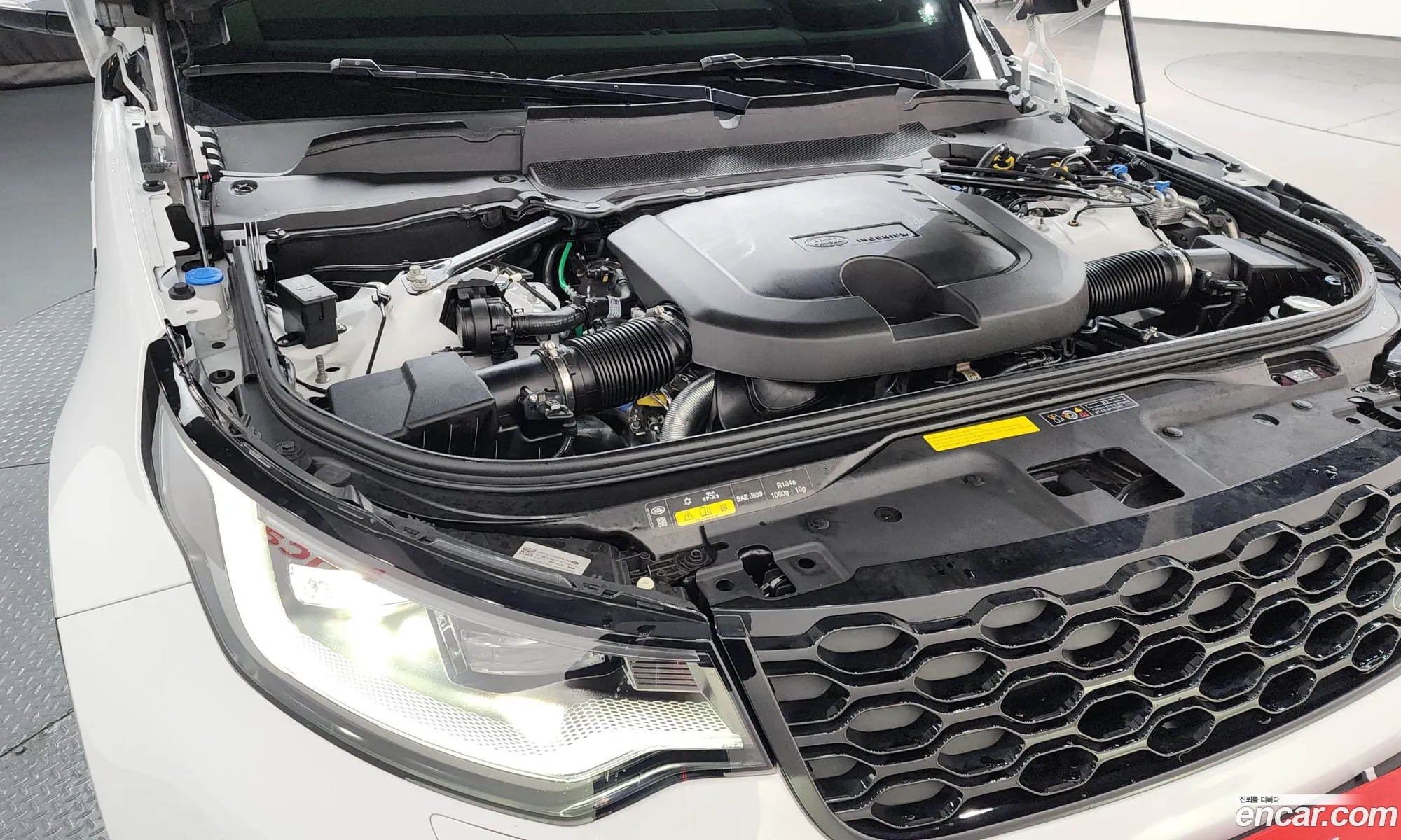 Land Rover Discovery 5 2024 SALRA2BW111111111 — 11