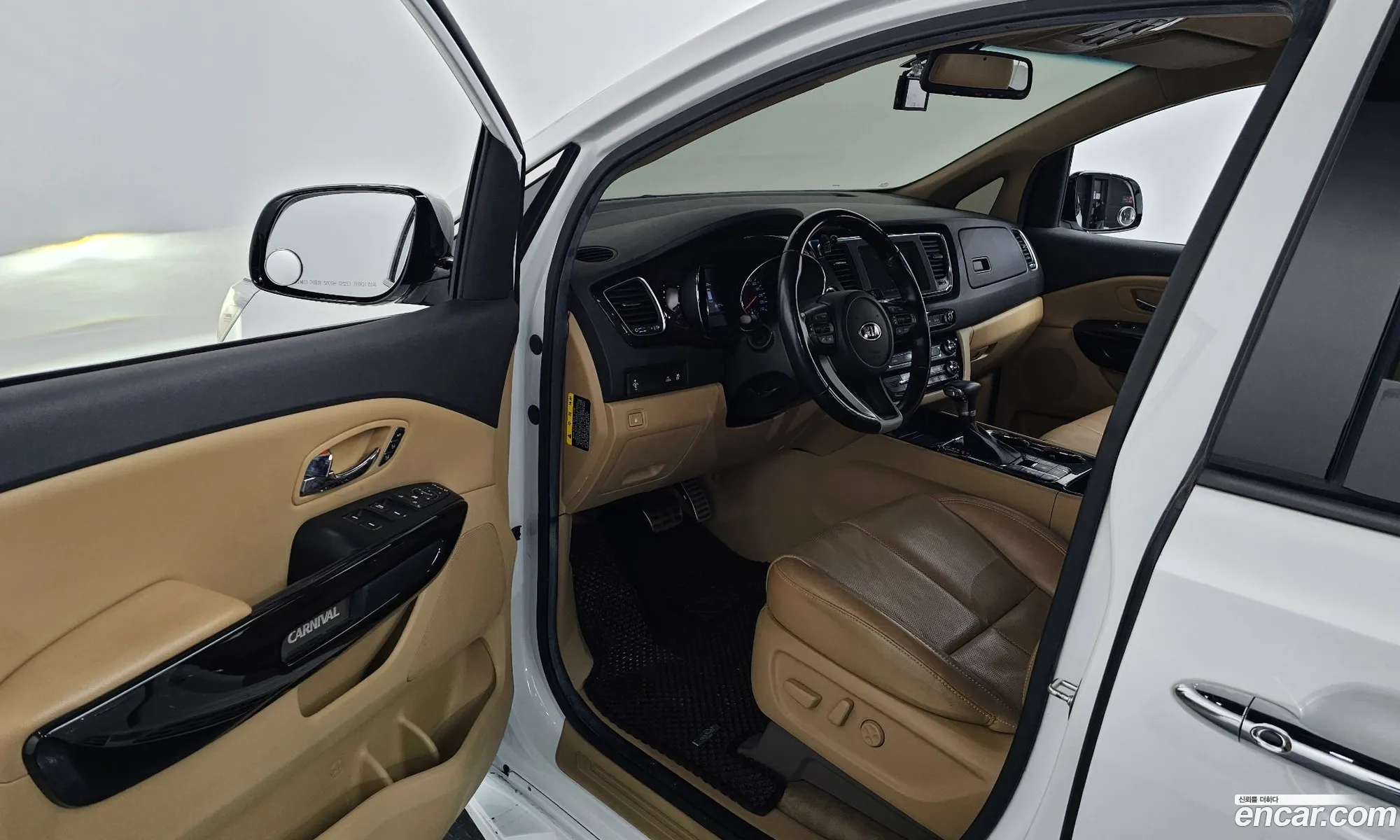 Kia Carnival 2018 — 9