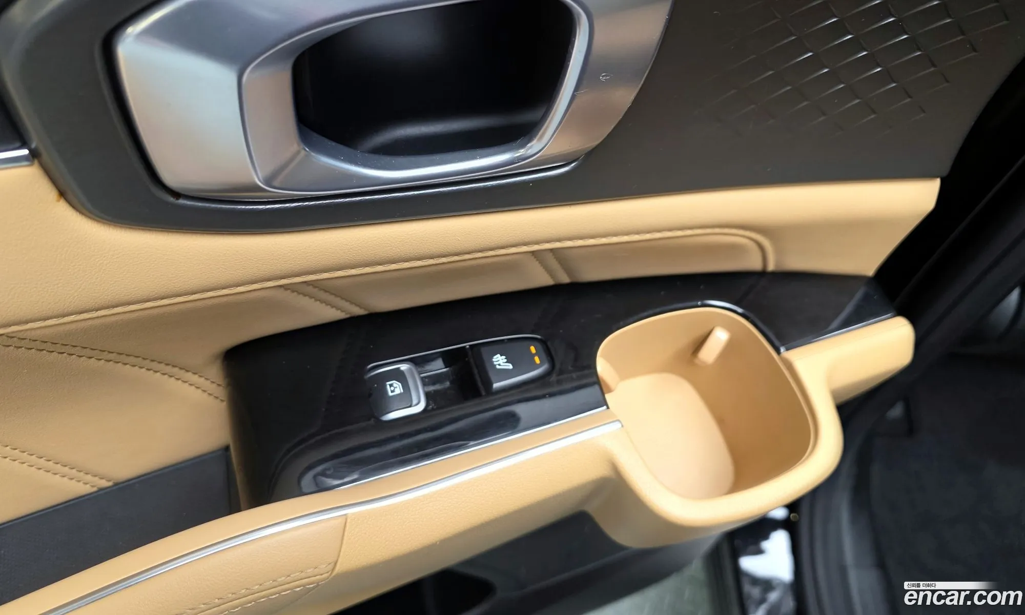 Kia Sorento 2020 KNARH81GBMA019862 — 19