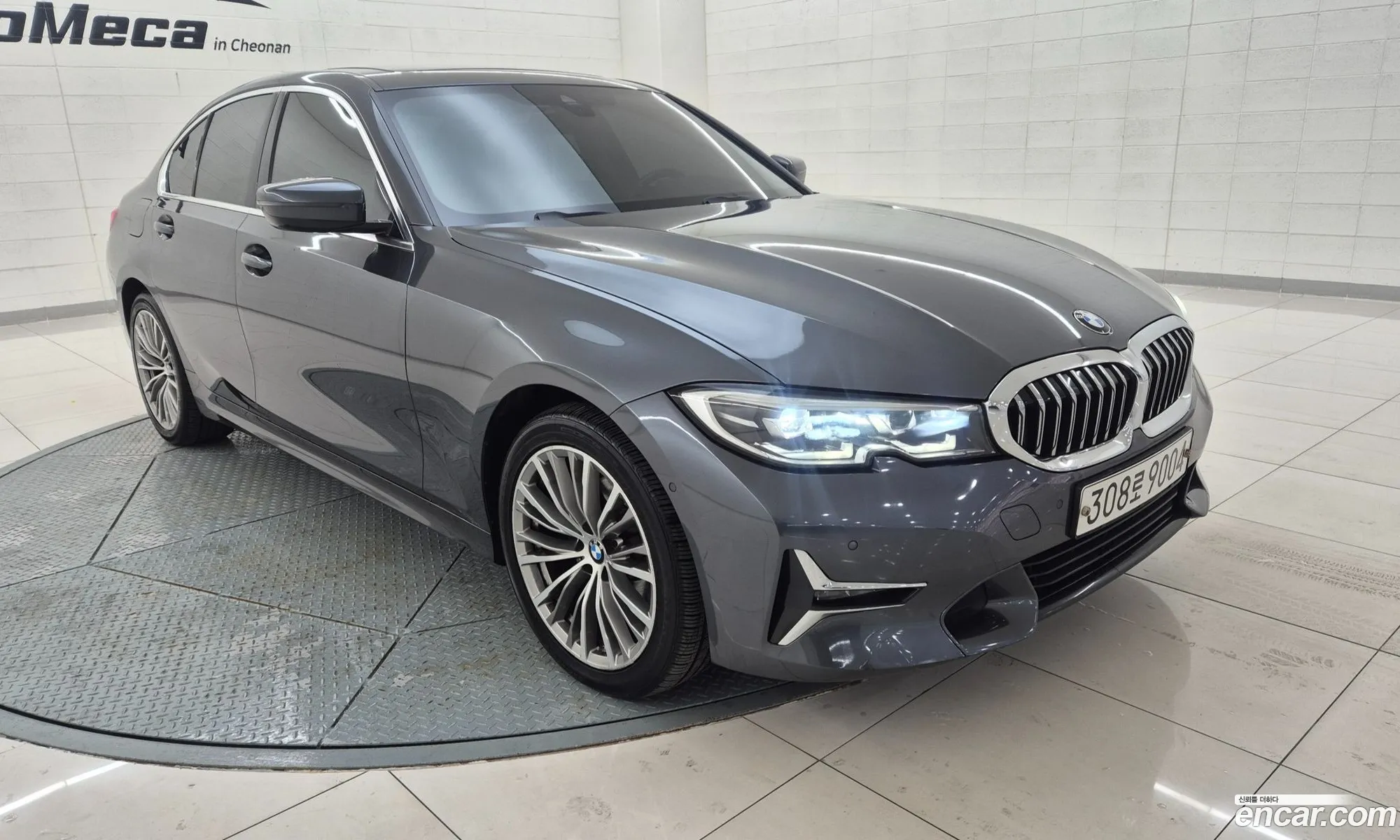 BMW 3 Series 2019 — 19