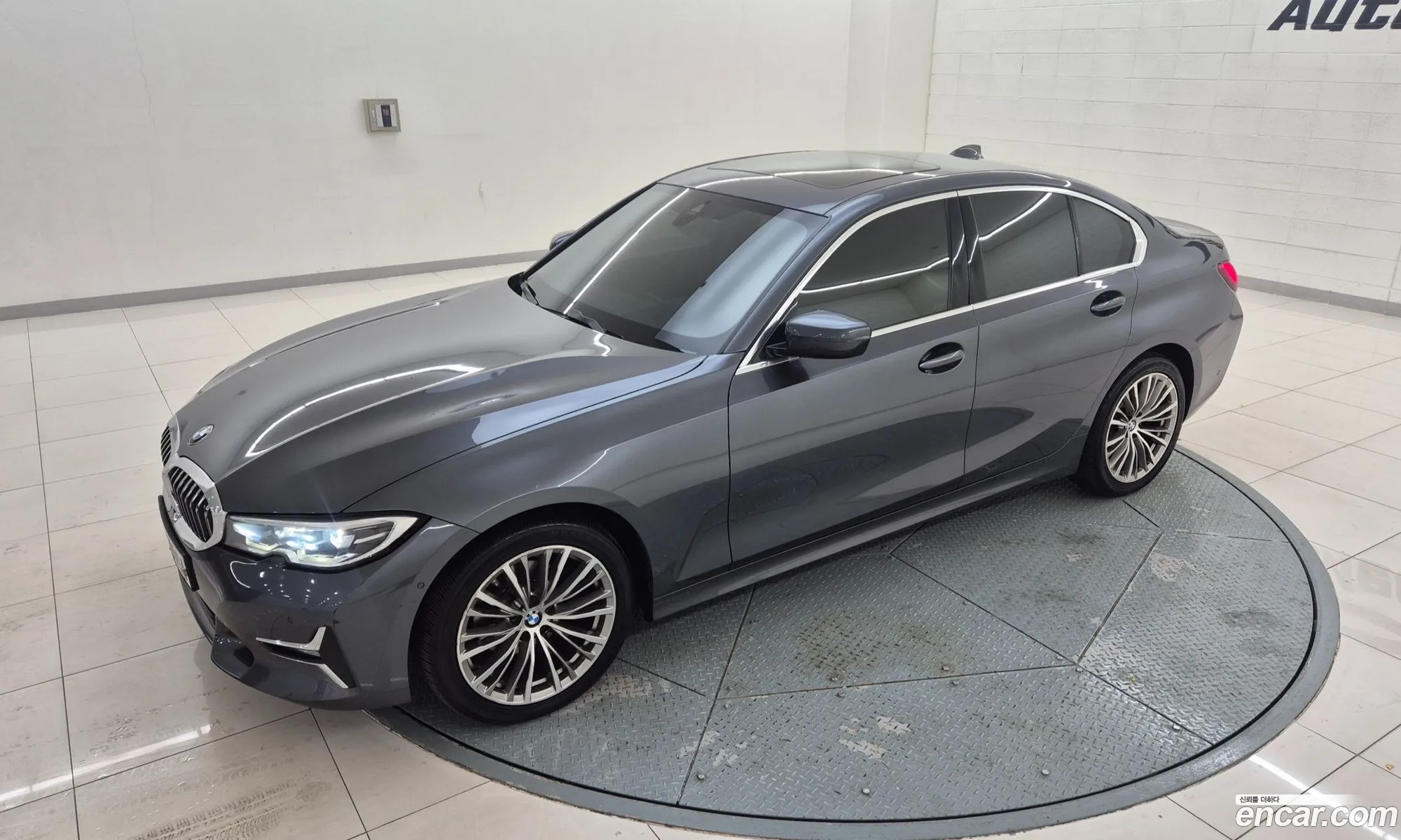BMW 3 Series 2019 — 13