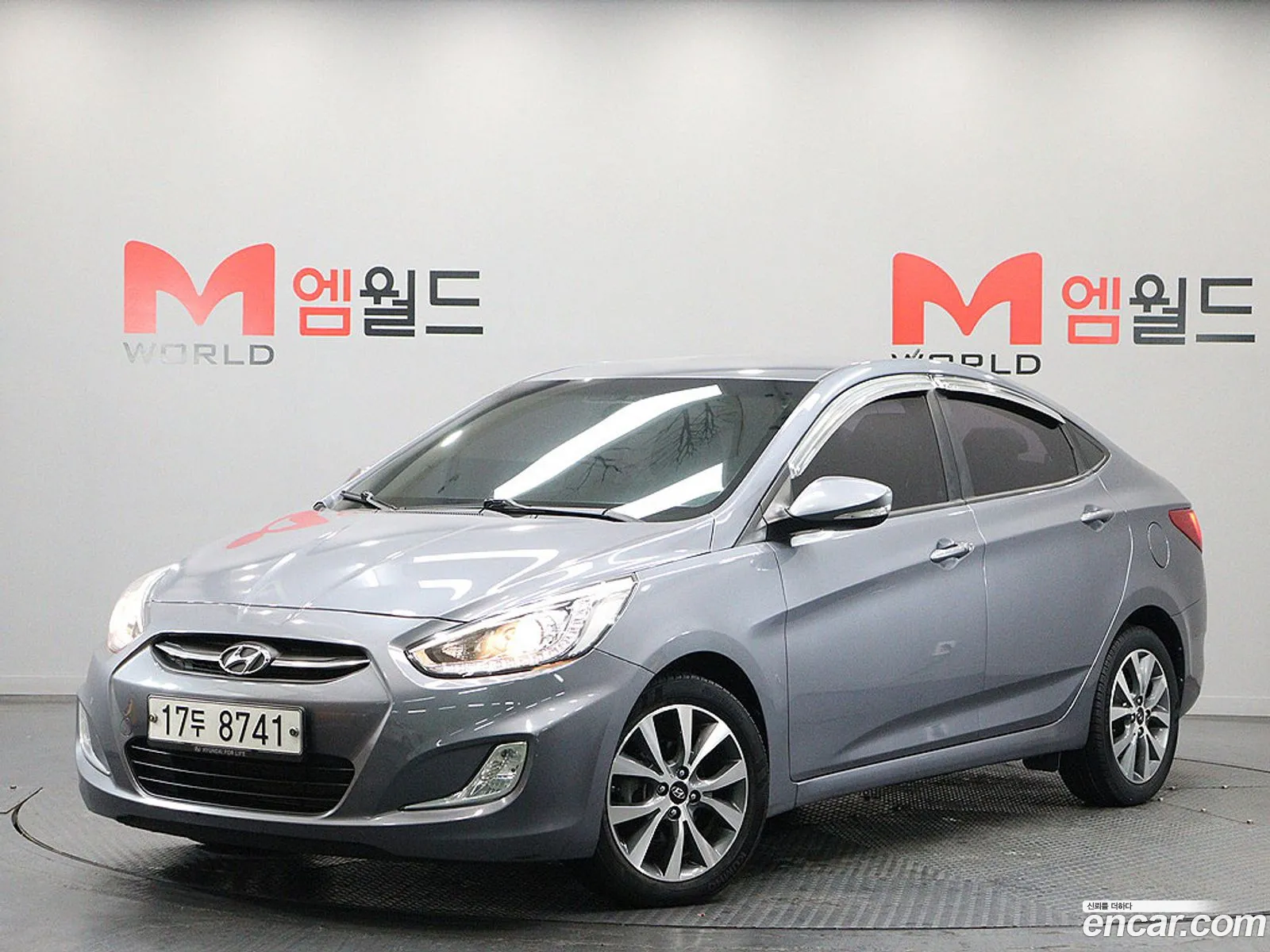 Hyundai Accent 2015 — 4