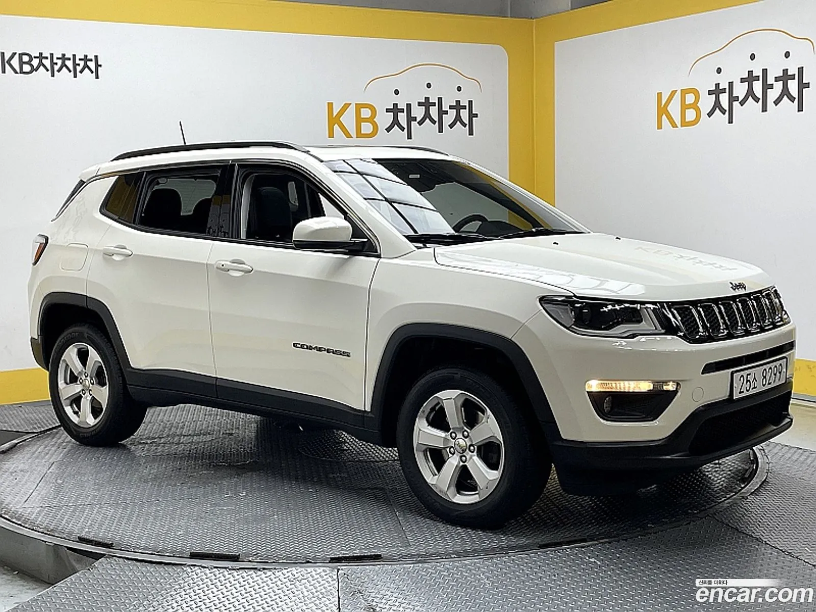 Jeep Compass 2018 — 20