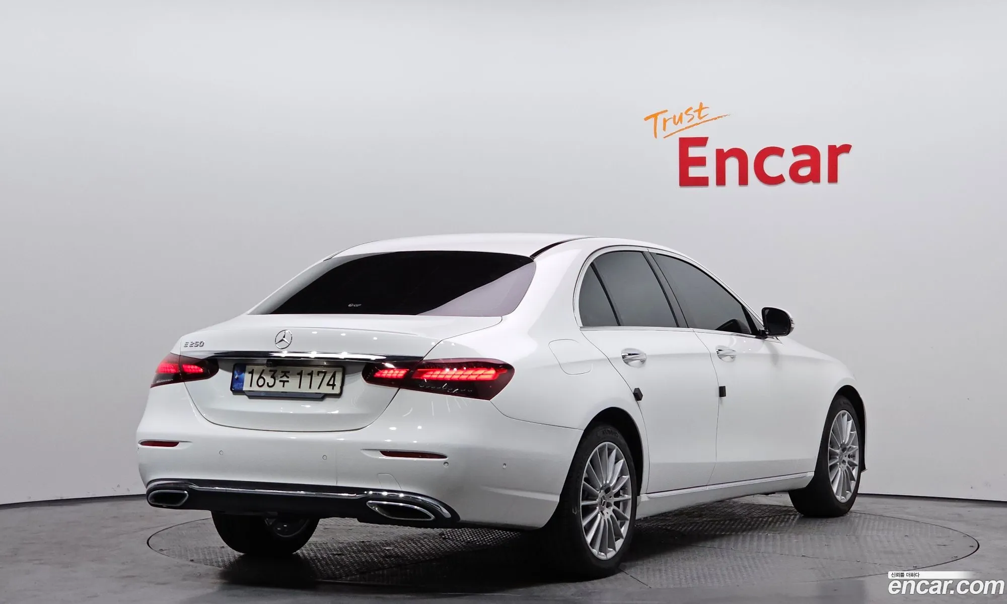 Mercedes-Benz E-Class W213 2021 — 8