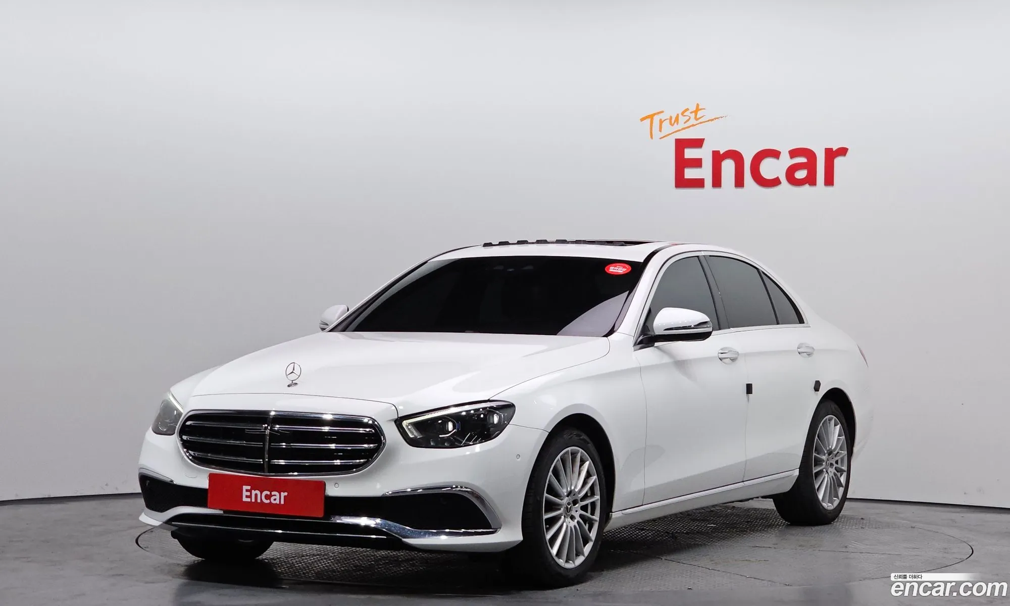 Mercedes-Benz E-Class W213 2021 — 14