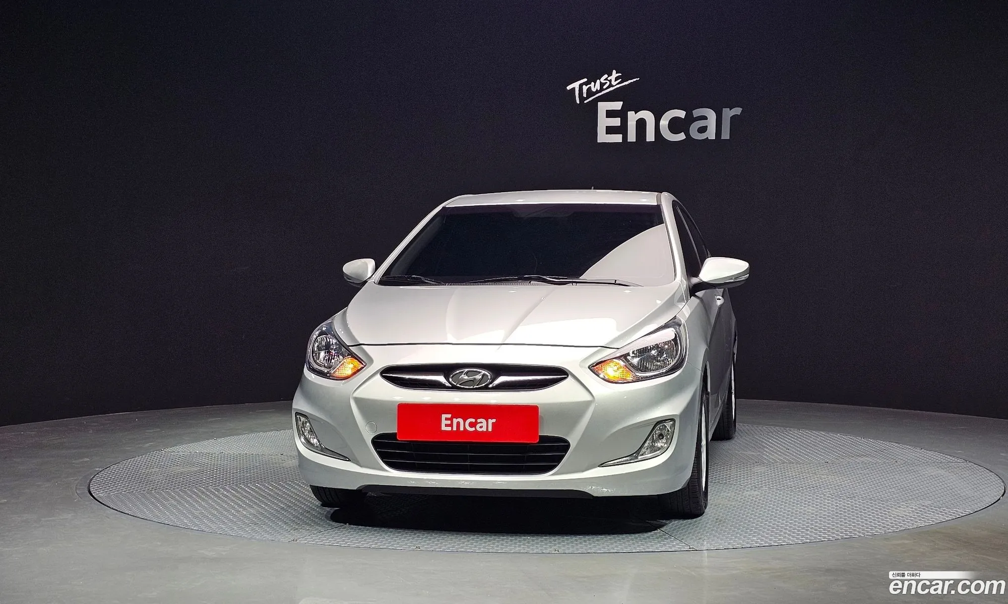 Hyundai Accent 2011 — 13