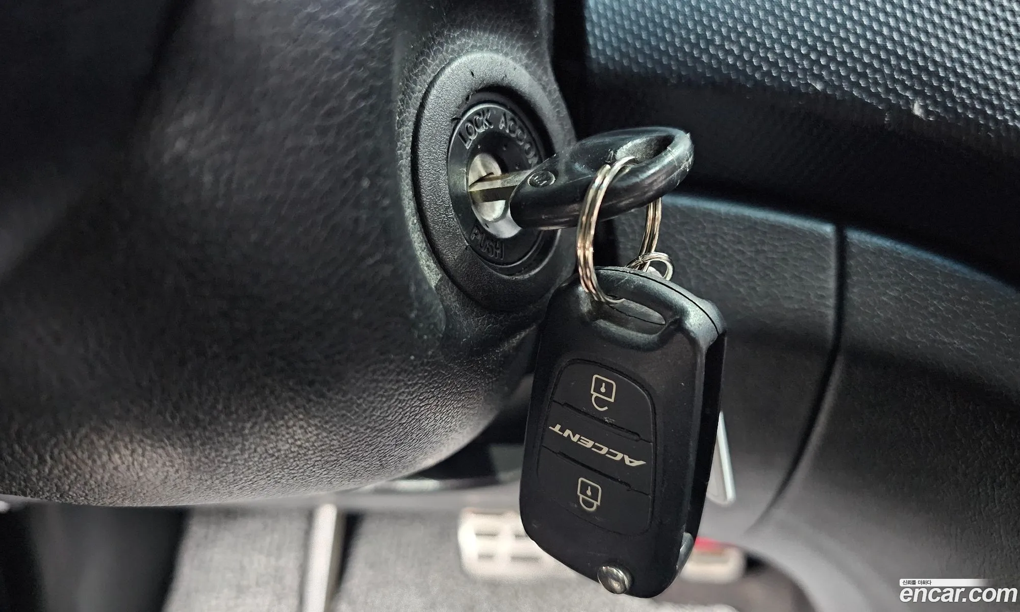Hyundai Accent 2011 — 10