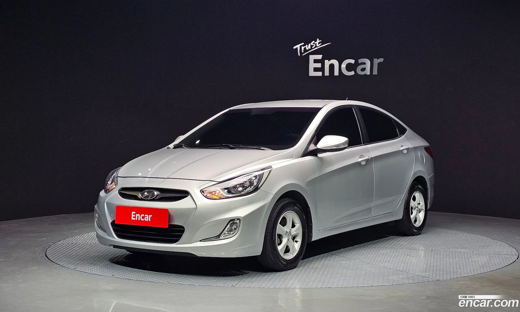 Hyundai Accent 2011 — 5