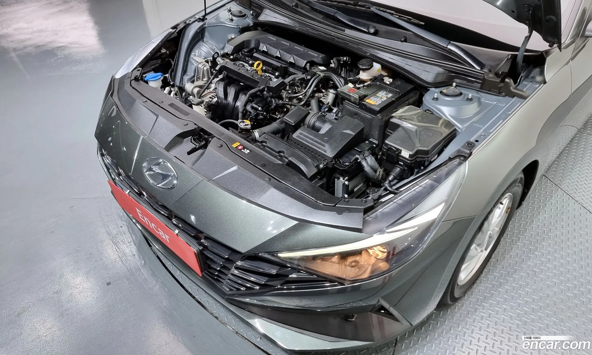 Hyundai Elantra 2021 — 18