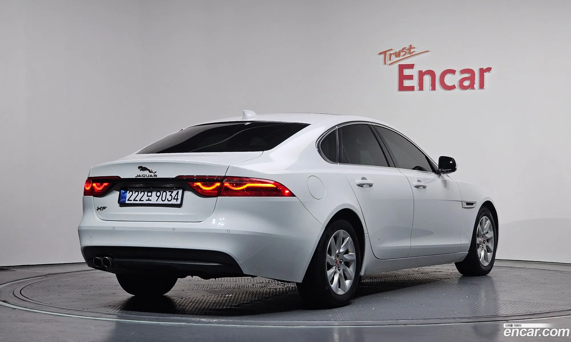 Jaguar XF 2016 SAJBB4BNXGCY23953 — 7
