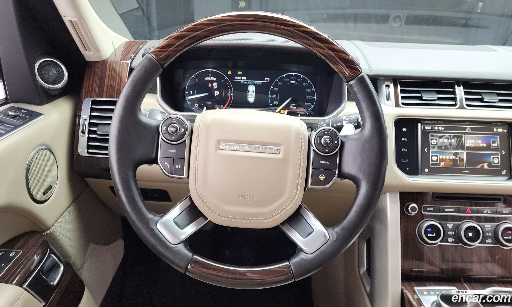 Land Rover Range Rover 2016 SALGA2JF5GA270137 — 19
