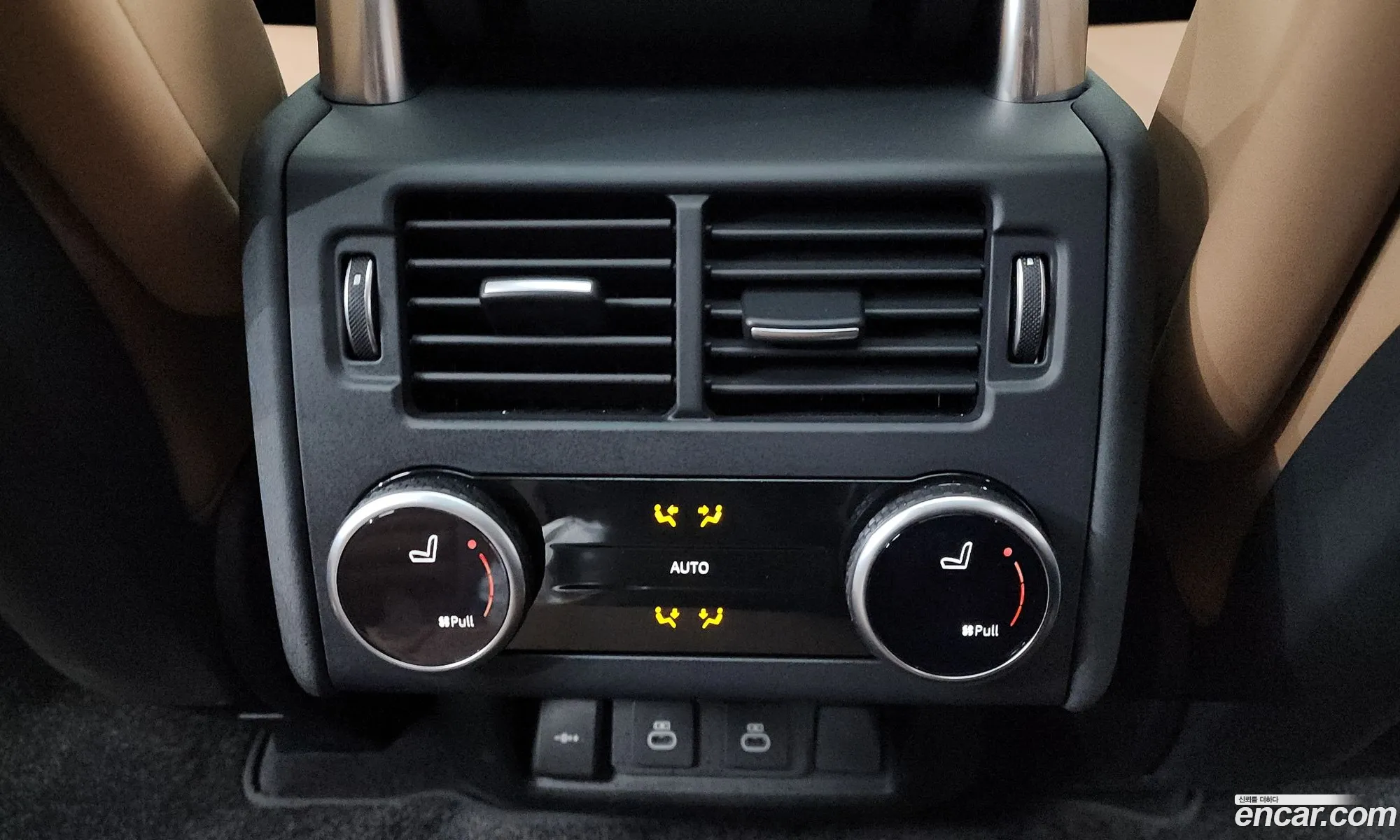 Land Rover Discovery 5 2024 SALRA2BW111111111 — 9