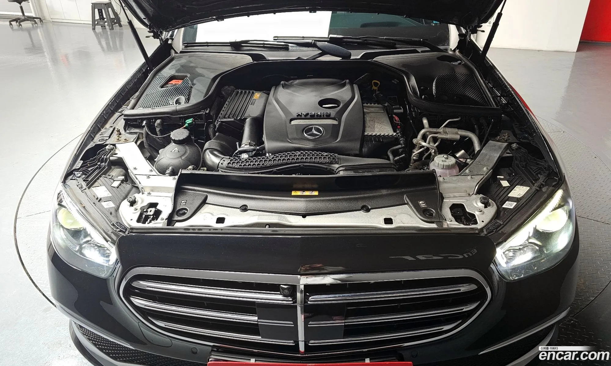 Mercedes-Benz E-Class W213 2020 W1KZF5EB2MA890472 — 19