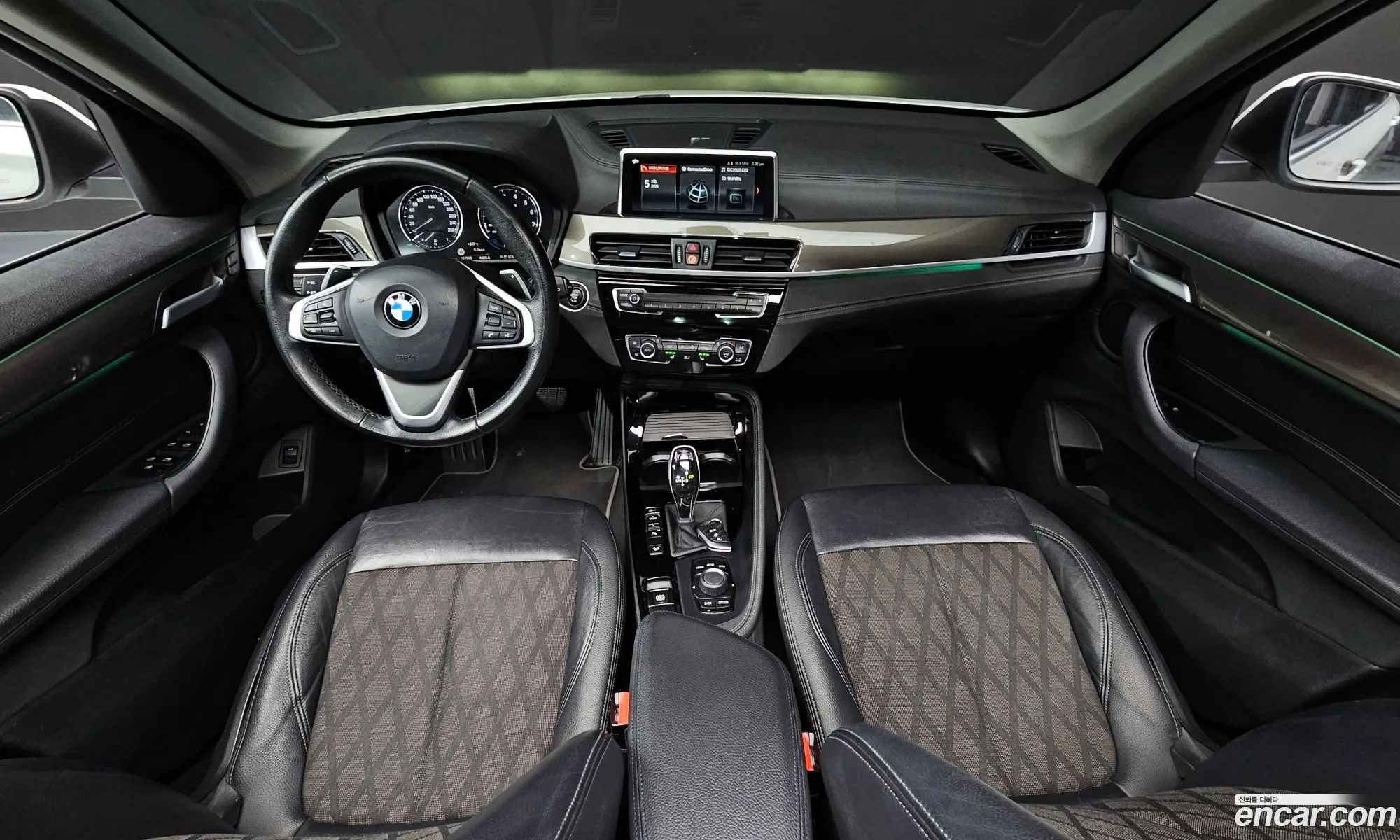 BMW X1 2021 WBA11DG05M5S82544 — 6