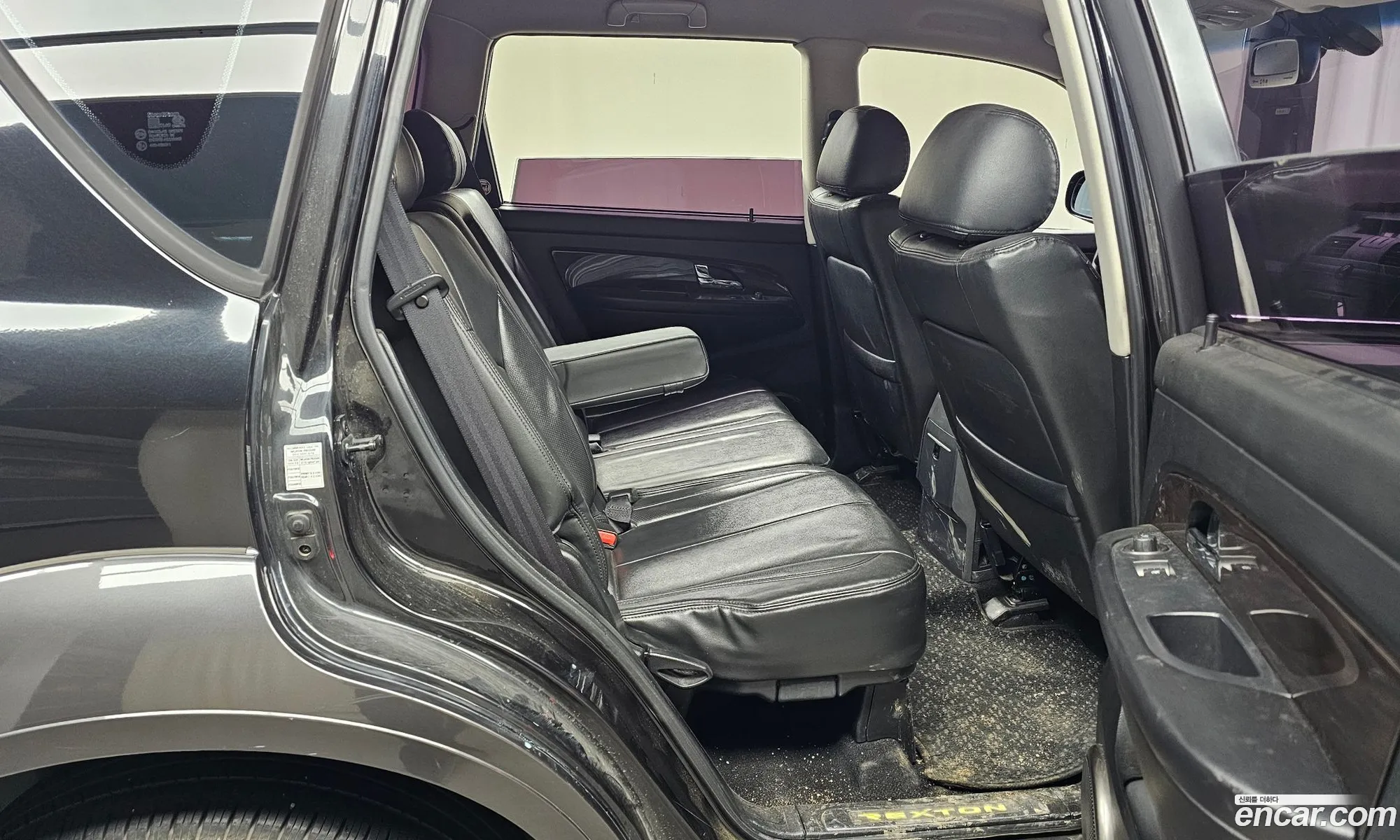 KG Mobility (SsangYong) Super Rexton