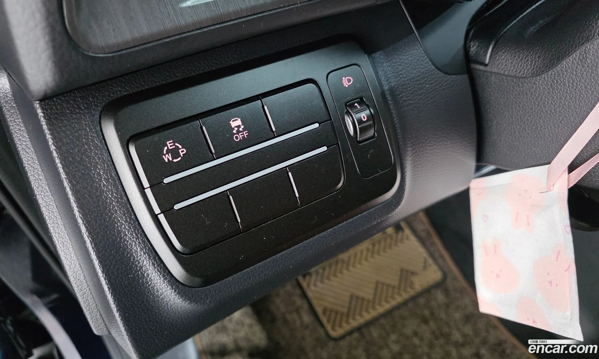 KG Mobility (SsangYong) Tivoli Armour 2017 — 10