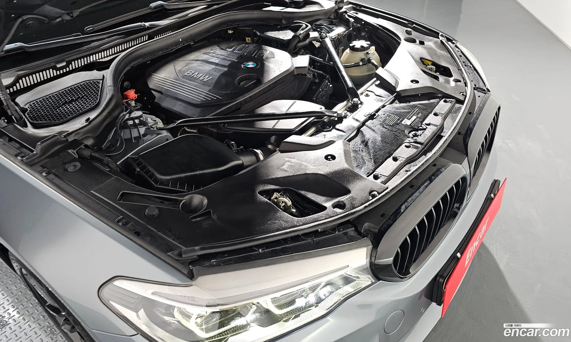 BMW 5 Series 2017 — 9