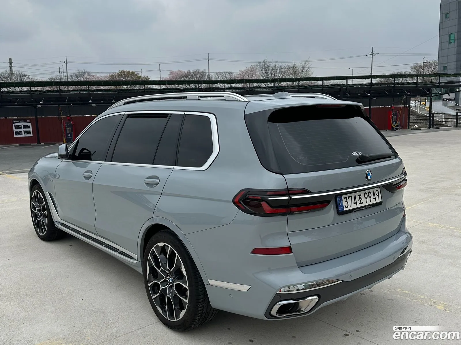 BMW X7 2024 — 16