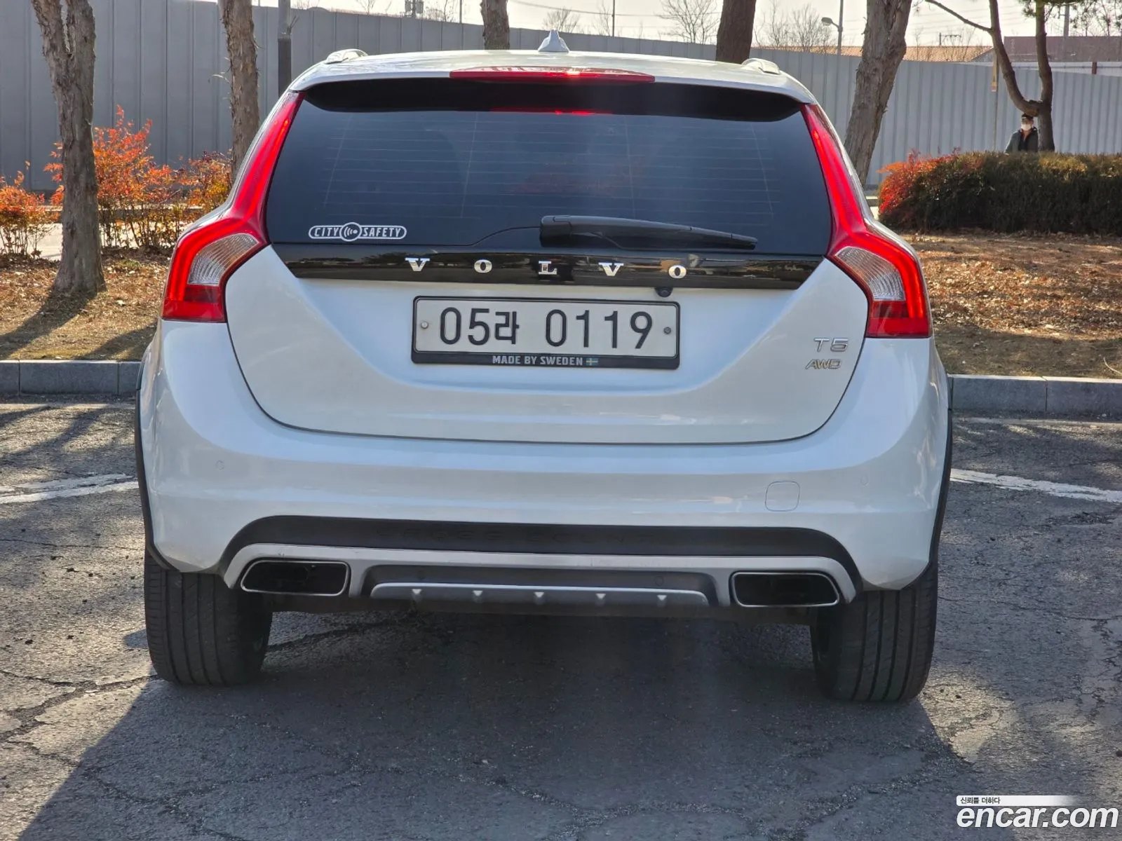 Volvo V60 Cross Country 2016 — 7