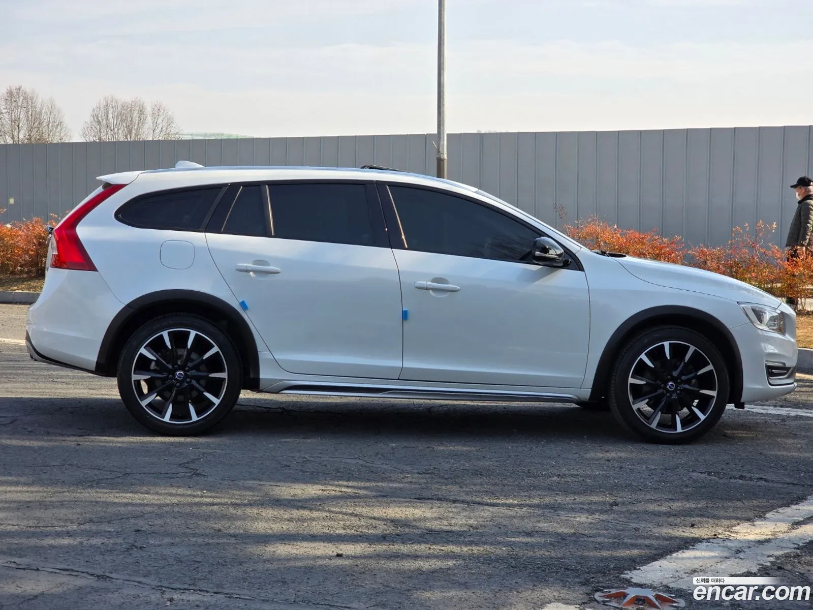 Volvo V60 Cross Country 2016 — 6