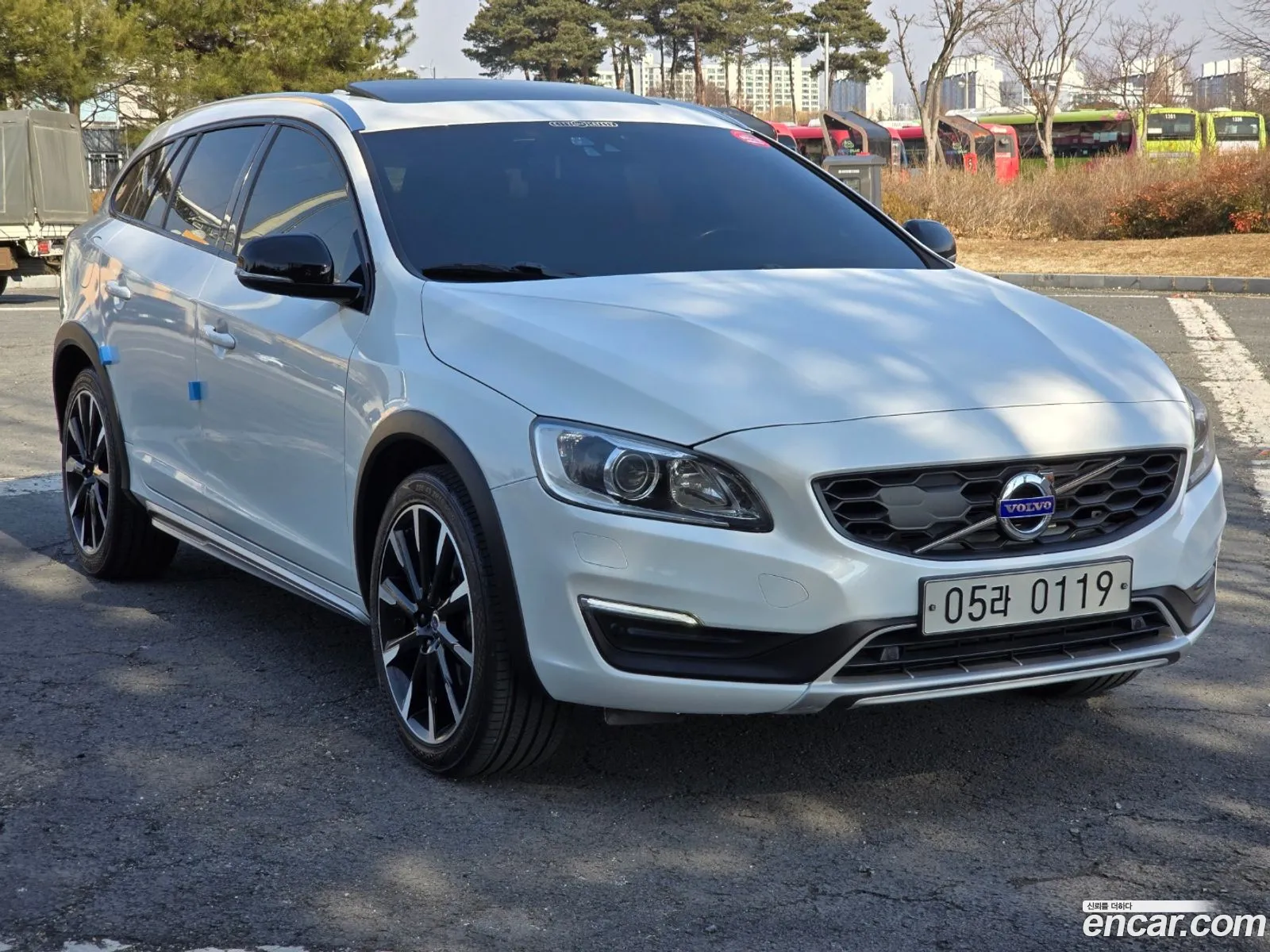 Volvo V60 Cross Country 2016 — 5