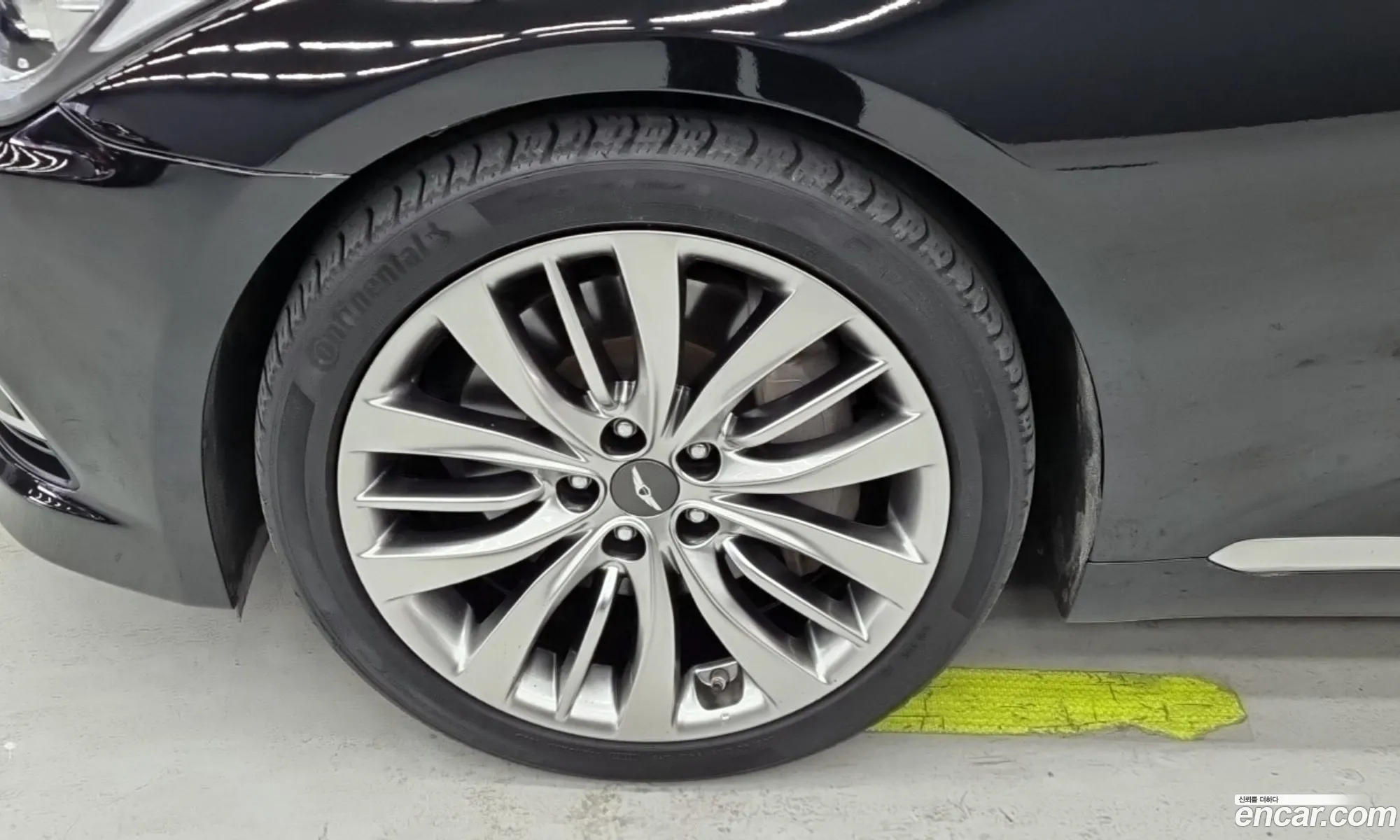 Hyundai Genesis DH 2016 — 8