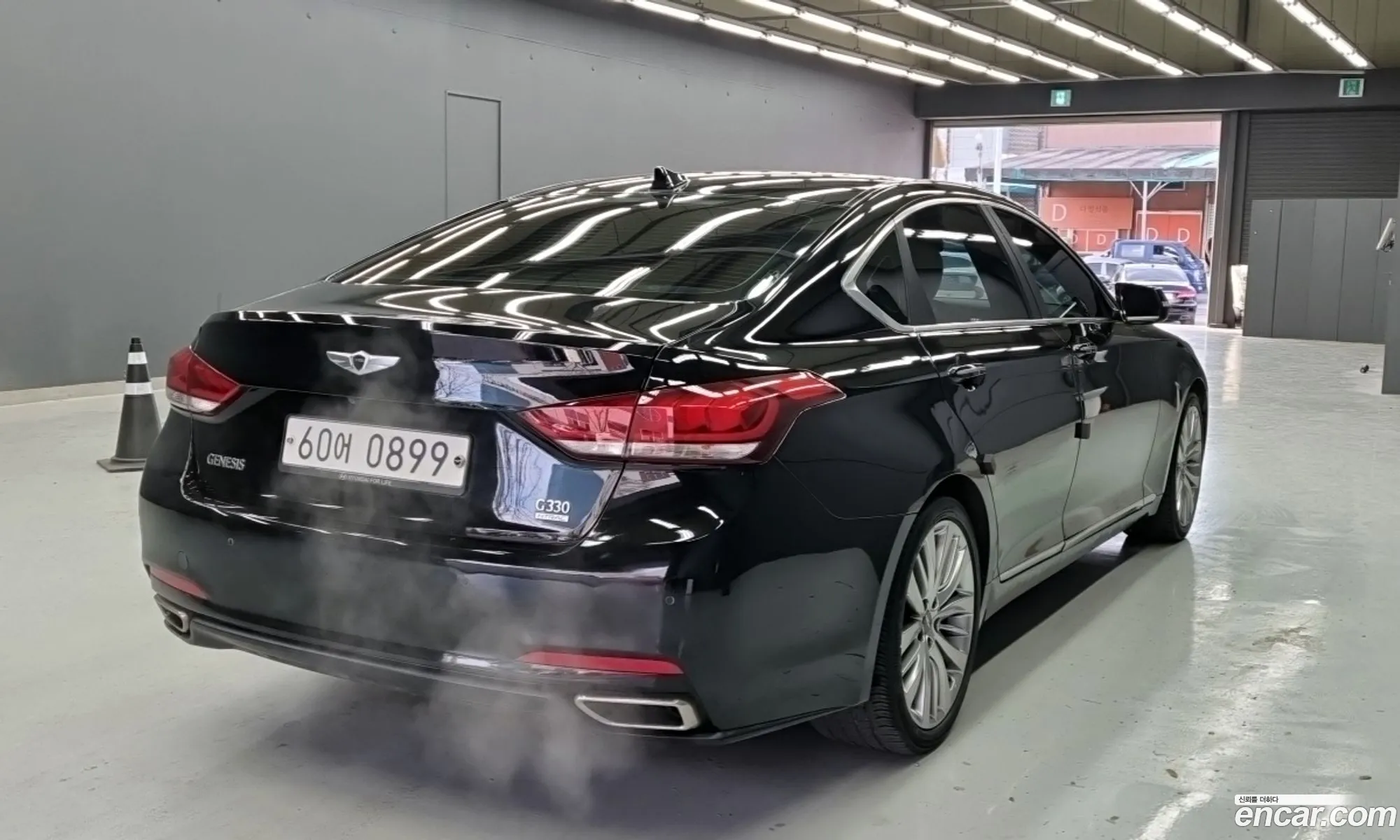 Hyundai Genesis DH 2016 — 11