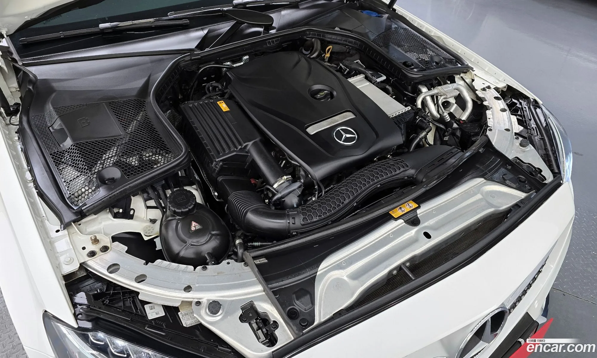 Mercedes-Benz C-Class W205 2018 — 20