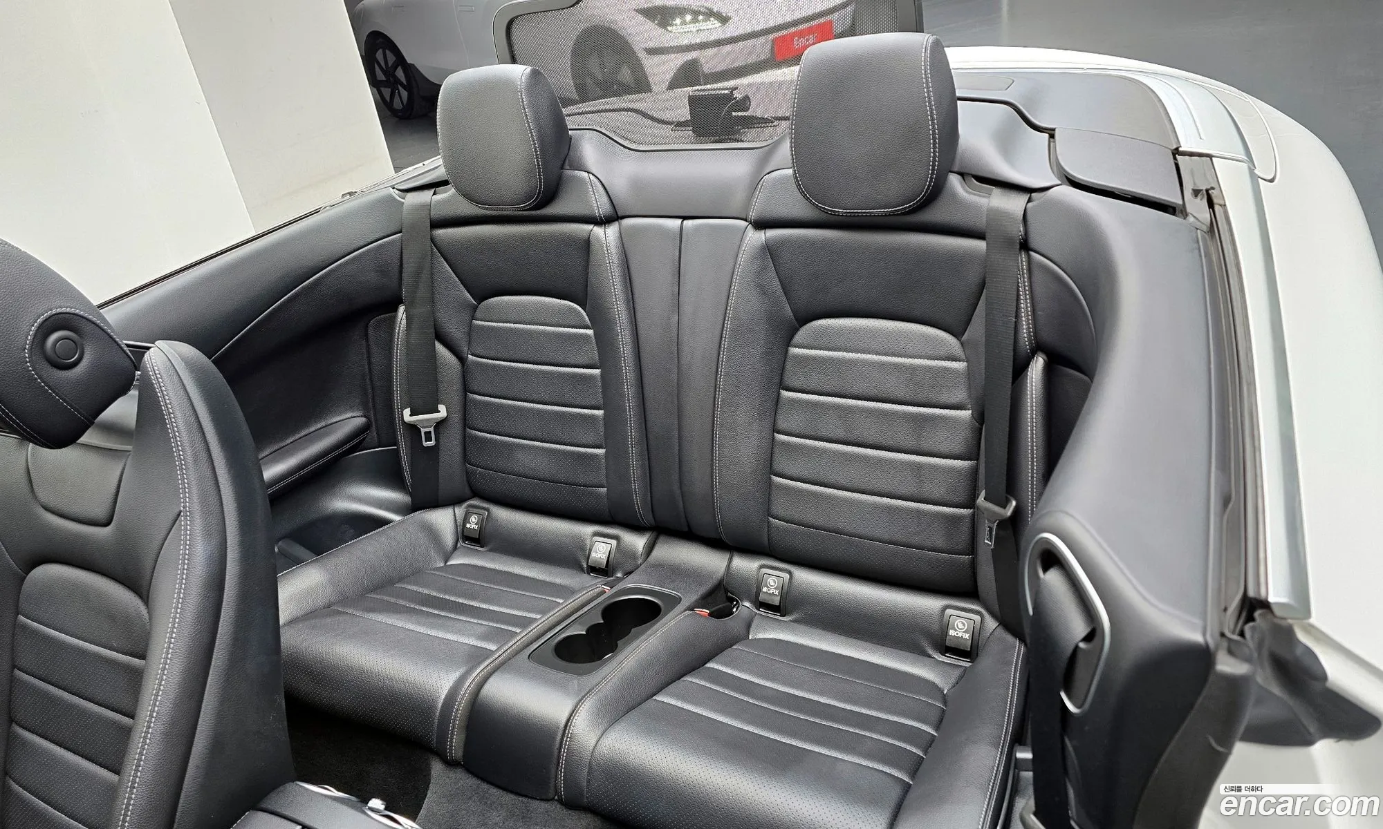 Mercedes-Benz C-Class W205 2018 — 12